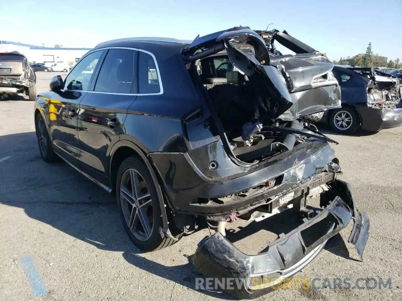 3 Photograph of a damaged car WA1B4AFY4K2095308 AUDI SQ5 2019