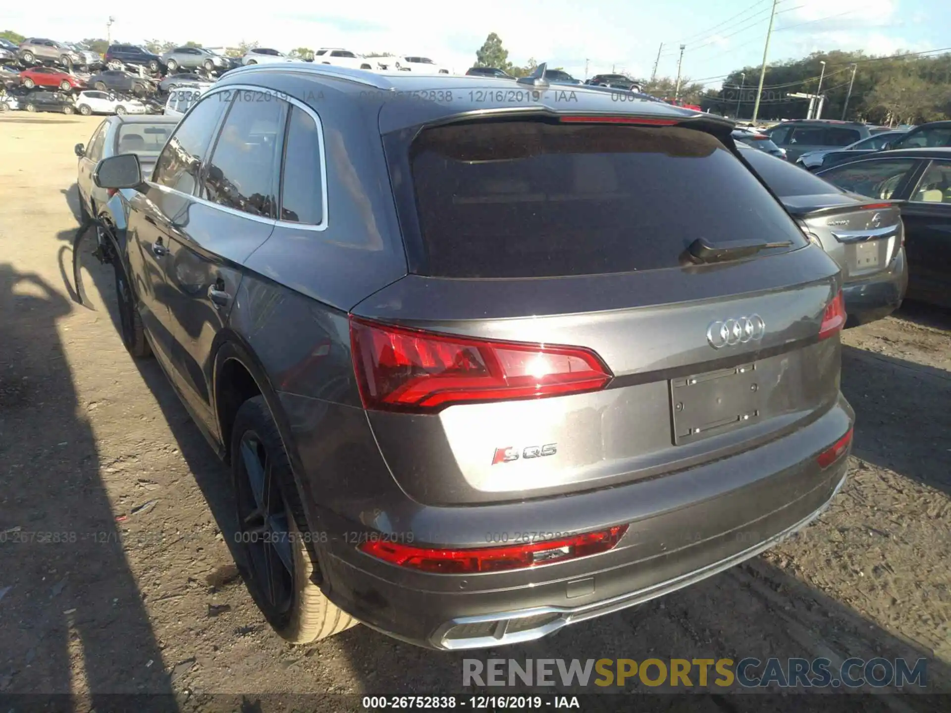 3 Photograph of a damaged car WA1B4AFY4K2129554 AUDI SQ5 2019