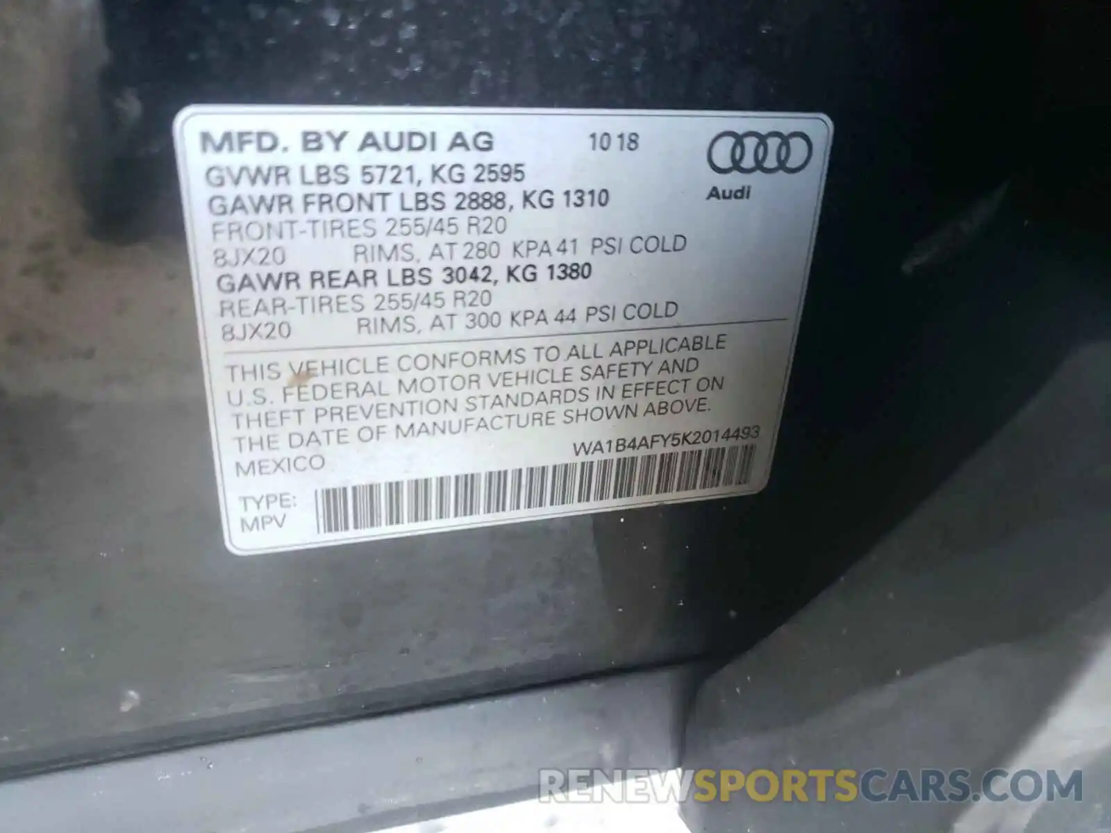 10 Photograph of a damaged car WA1B4AFY5K2014493 AUDI SQ5 2019