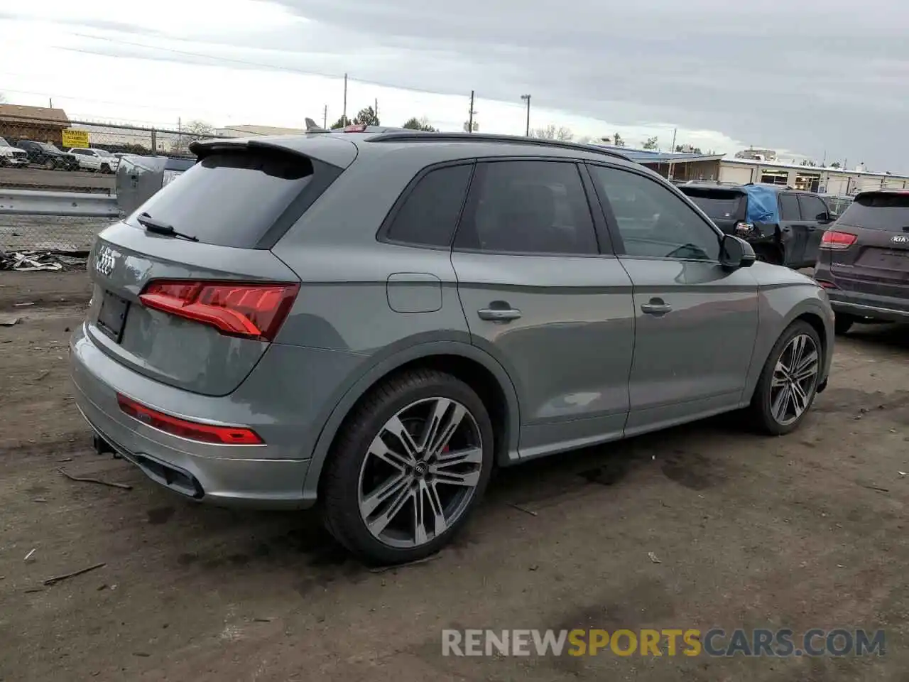 3 Фотография поврежденного автомобиля WA1B4AFY5K2047400 AUDI SQ5 2019