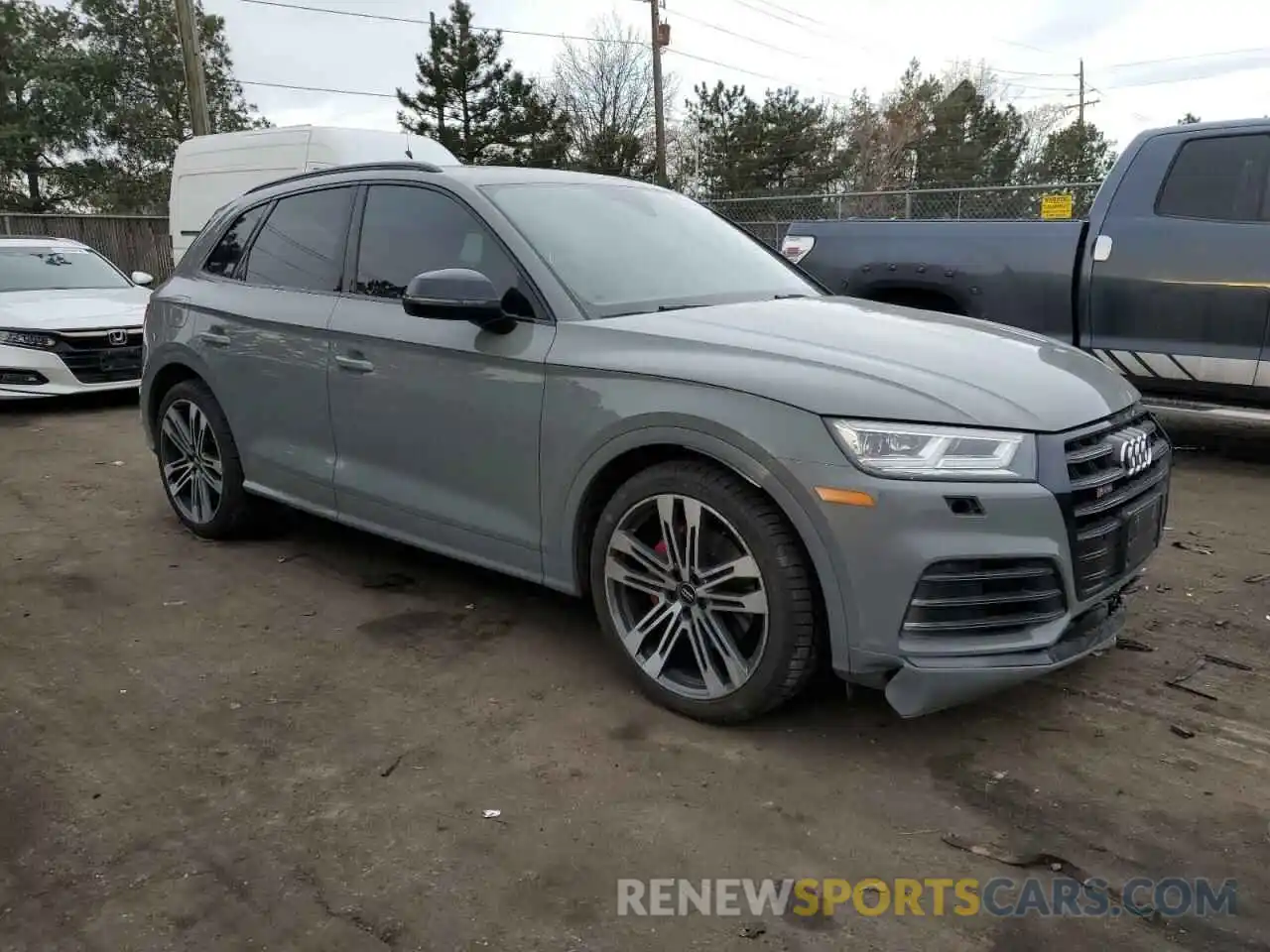 4 Фотография поврежденного автомобиля WA1B4AFY5K2047400 AUDI SQ5 2019