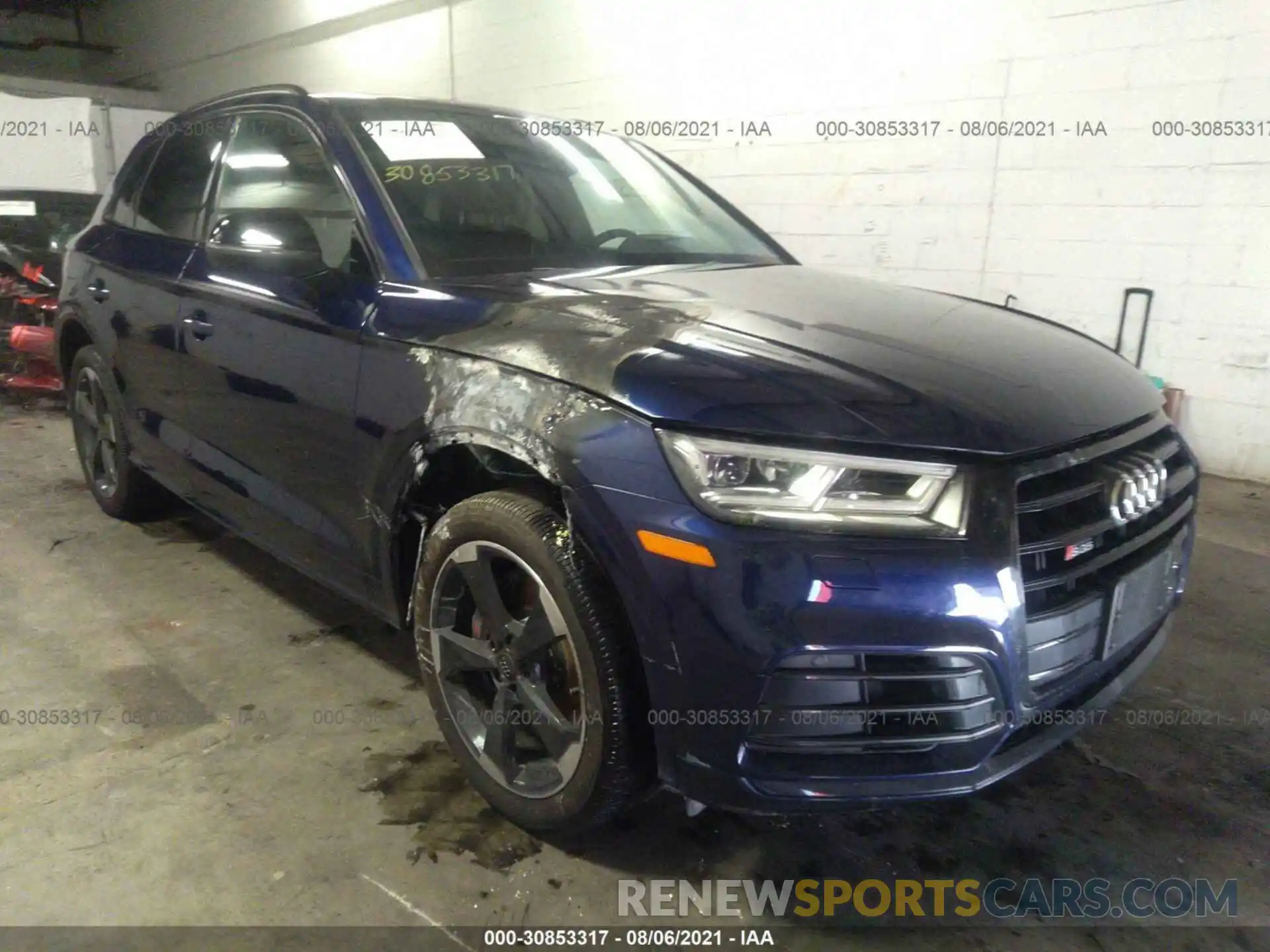 1 Photograph of a damaged car WA1B4AFY5K2055836 AUDI SQ5 2019