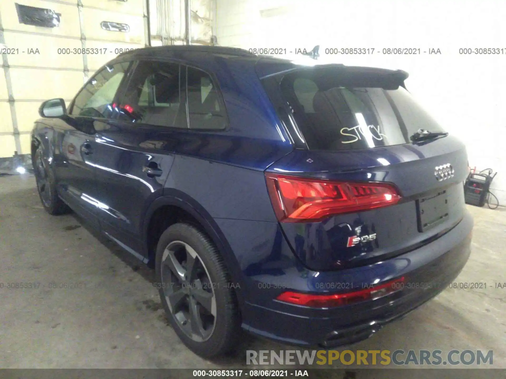 3 Фотография поврежденного автомобиля WA1B4AFY5K2055836 AUDI SQ5 2019