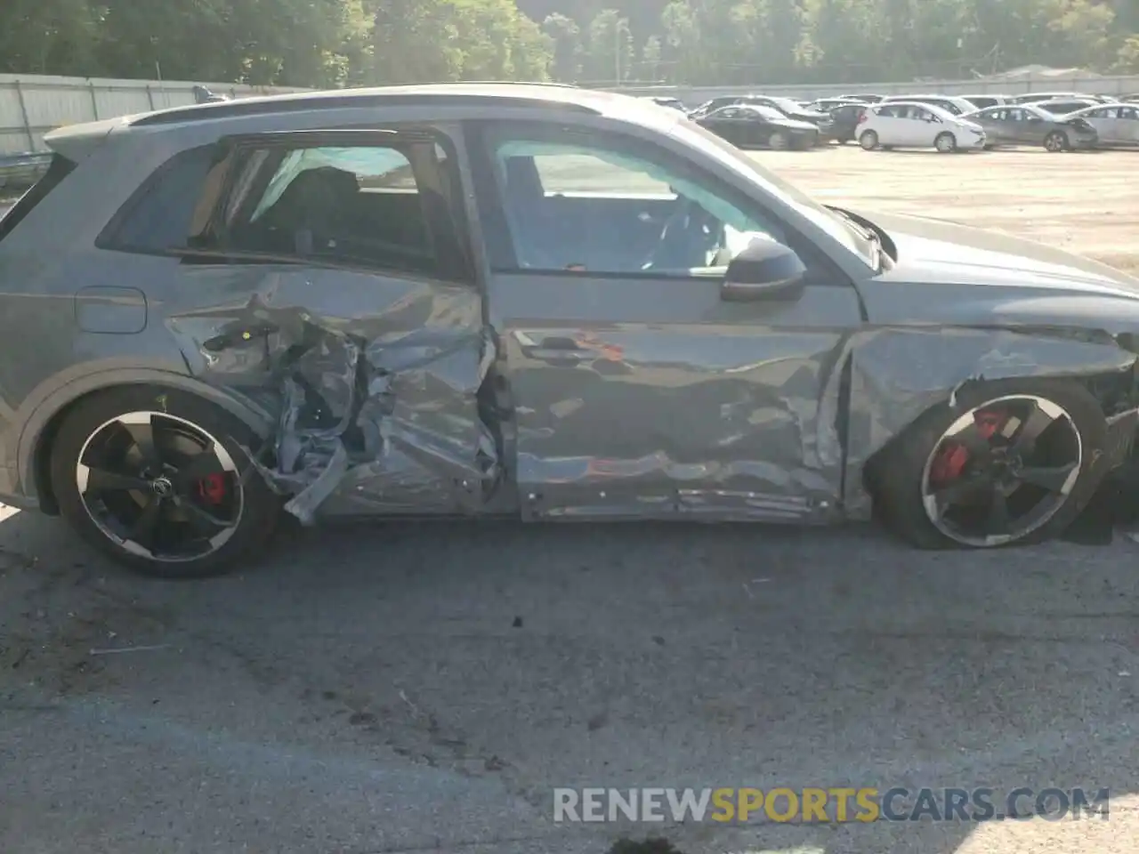 9 Photograph of a damaged car WA1B4AFY6K2009769 AUDI SQ5 2019