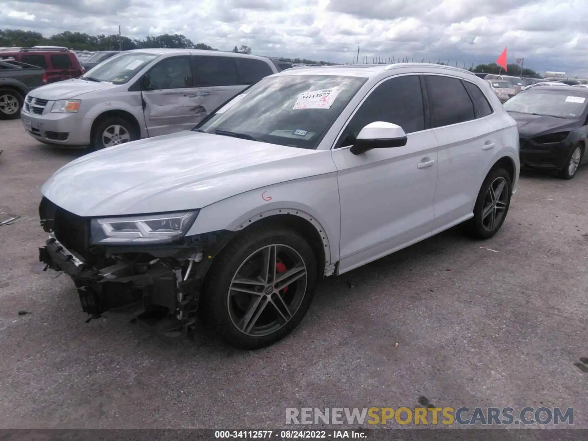 2 Photograph of a damaged car WA1B4AFY6K2020402 AUDI SQ5 2019