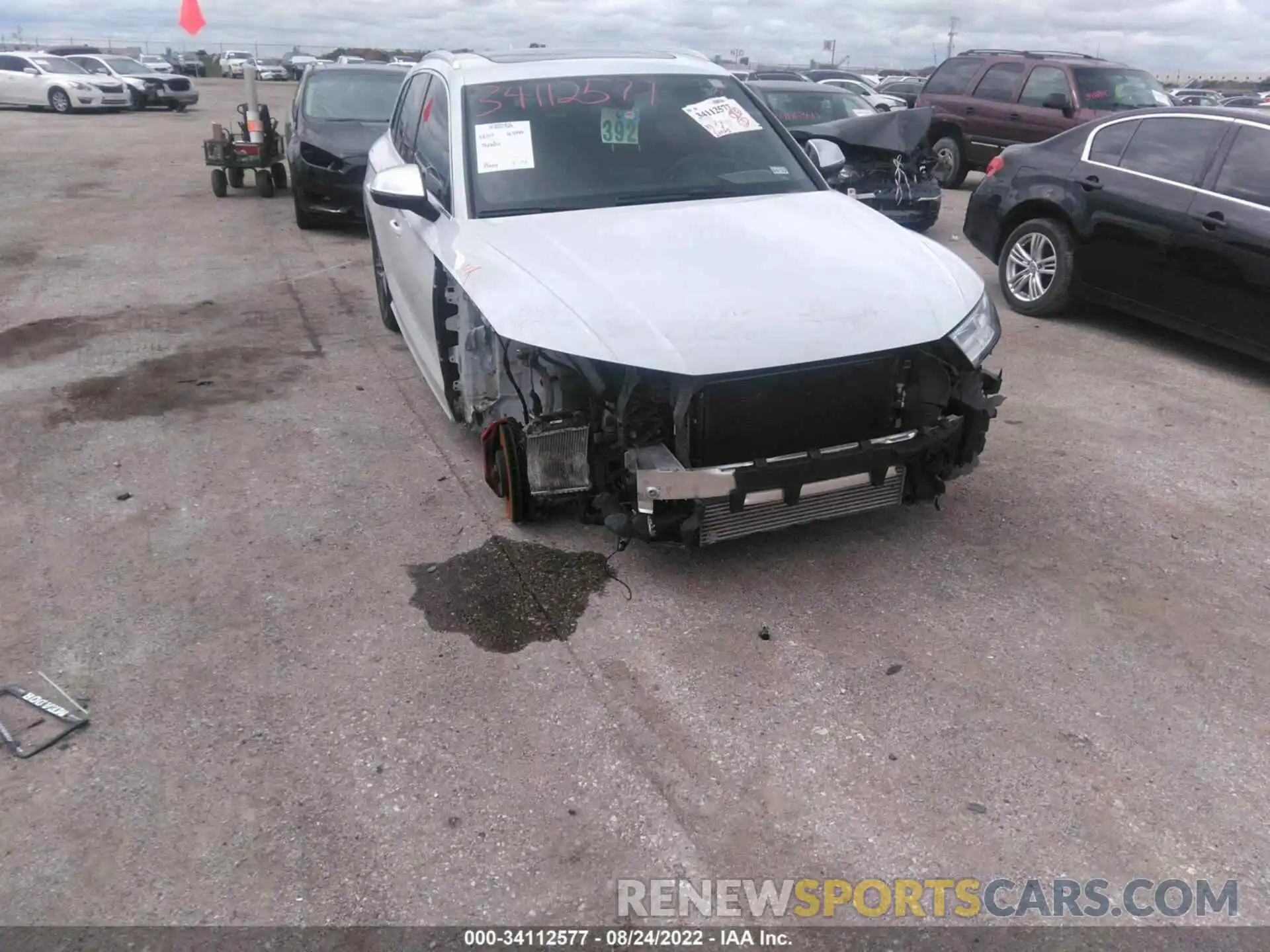 6 Photograph of a damaged car WA1B4AFY6K2020402 AUDI SQ5 2019