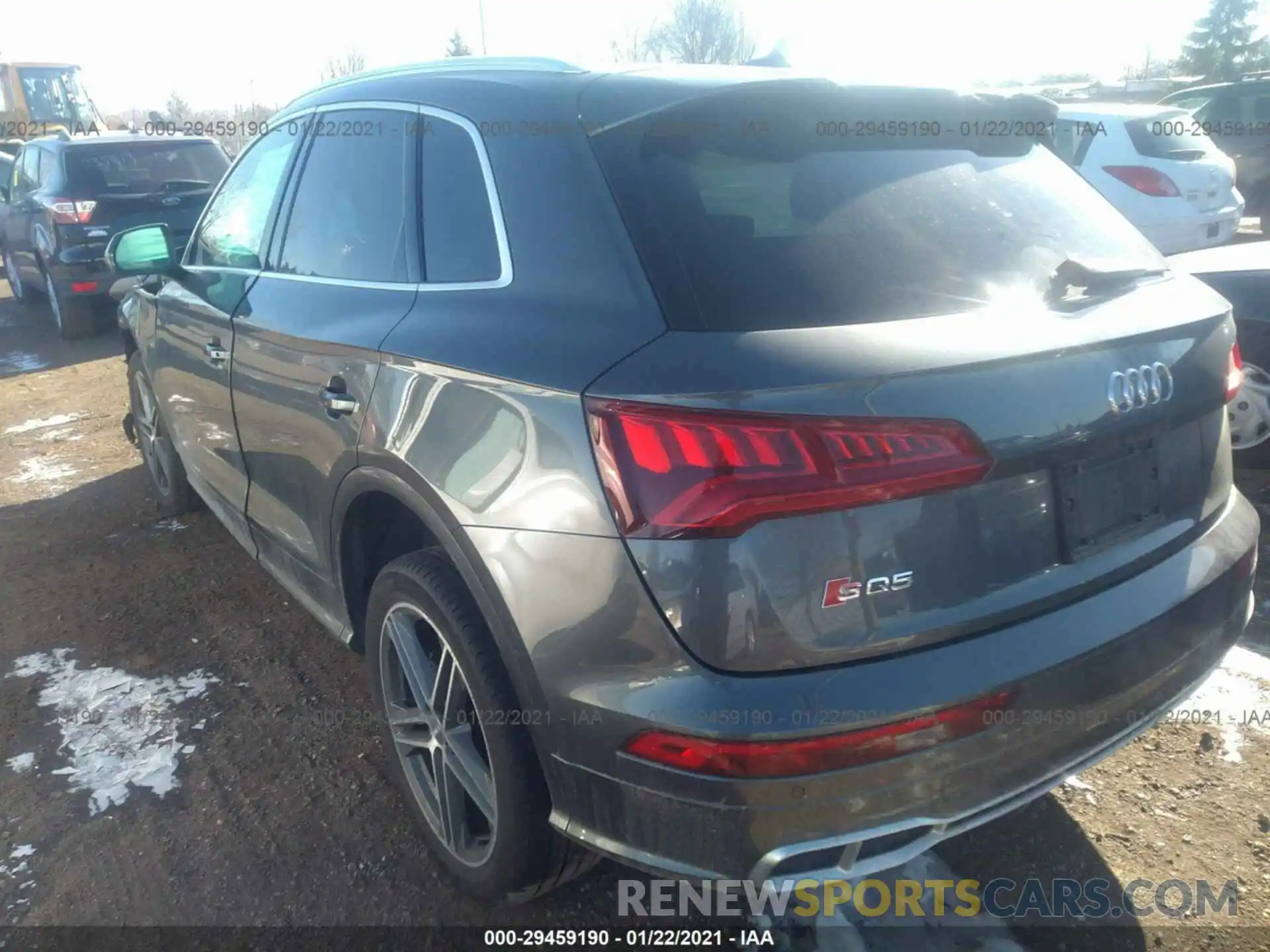 3 Фотография поврежденного автомобиля WA1B4AFY6K2039077 AUDI SQ5 2019