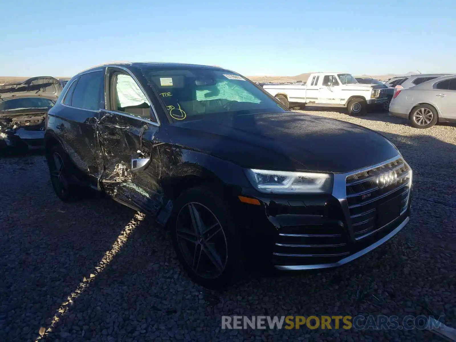 1 Photograph of a damaged car WA1B4AFY6K2040214 AUDI SQ5 2019