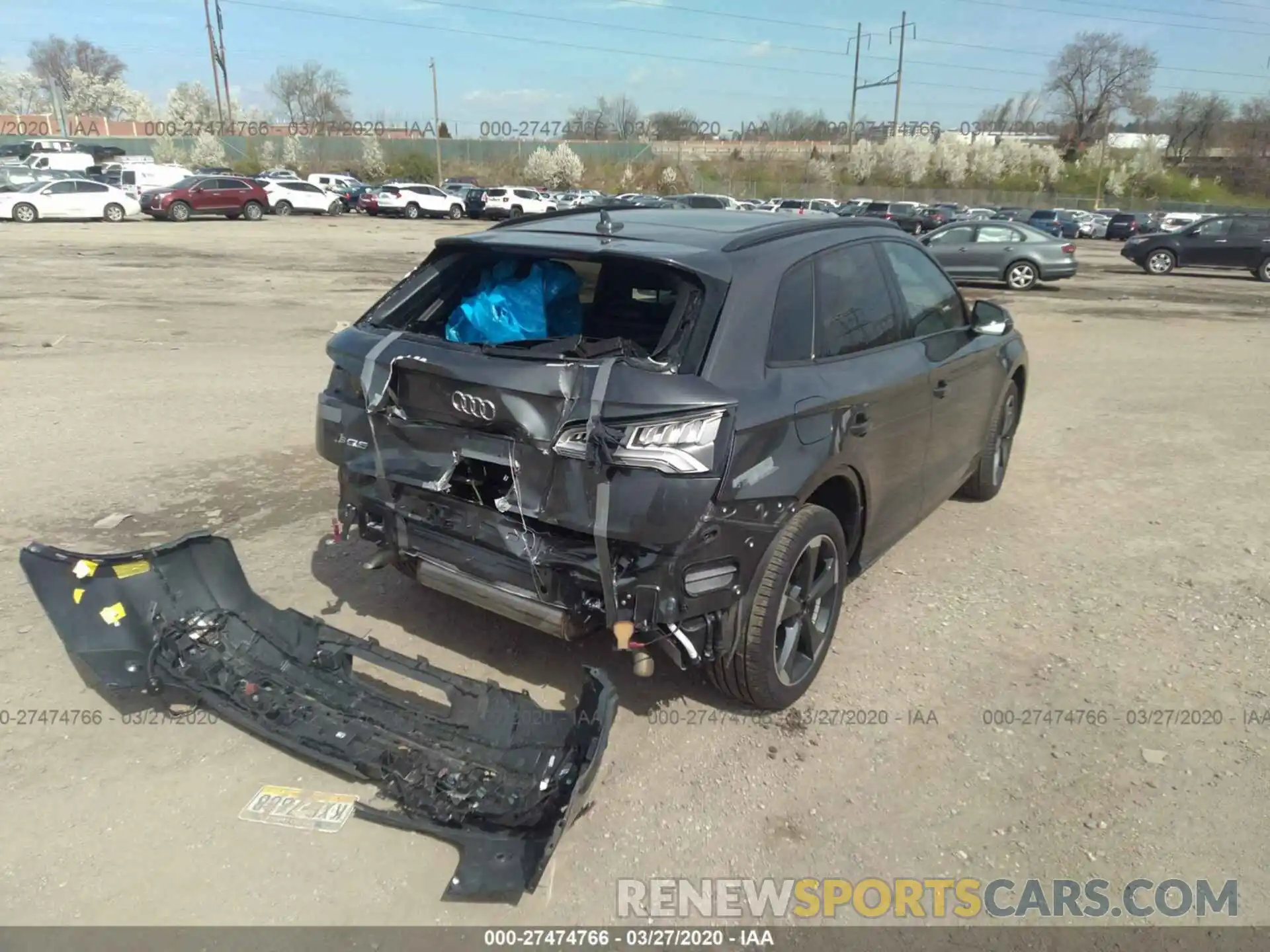 4 Photograph of a damaged car WA1B4AFY6K2075349 AUDI SQ5 2019