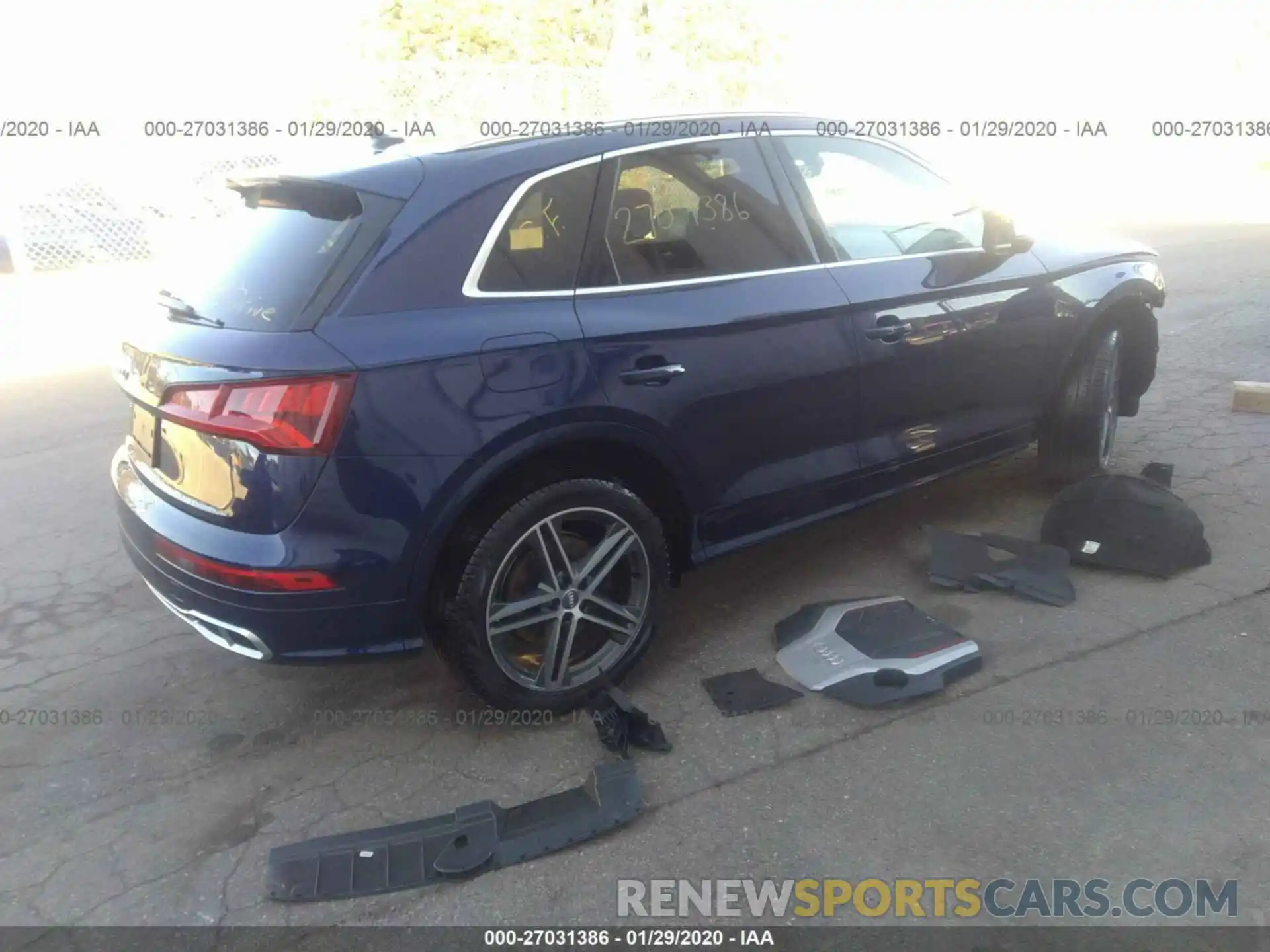 4 Фотография поврежденного автомобиля WA1B4AFY7K2002698 AUDI SQ5 2019