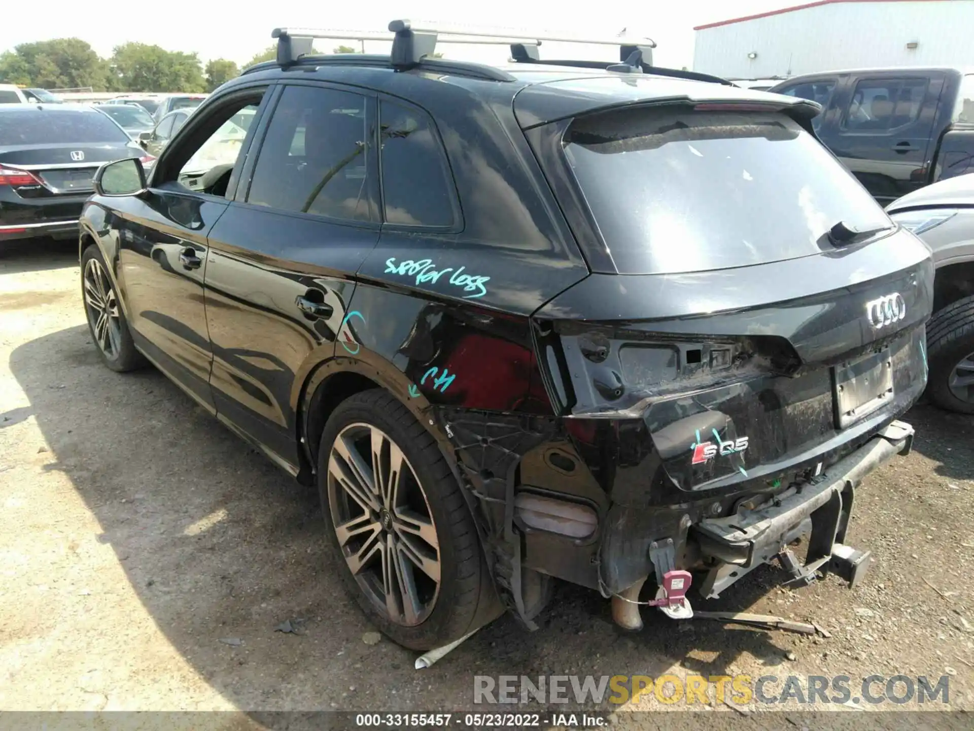 3 Фотография поврежденного автомобиля WA1B4AFY7K2093066 AUDI SQ5 2019