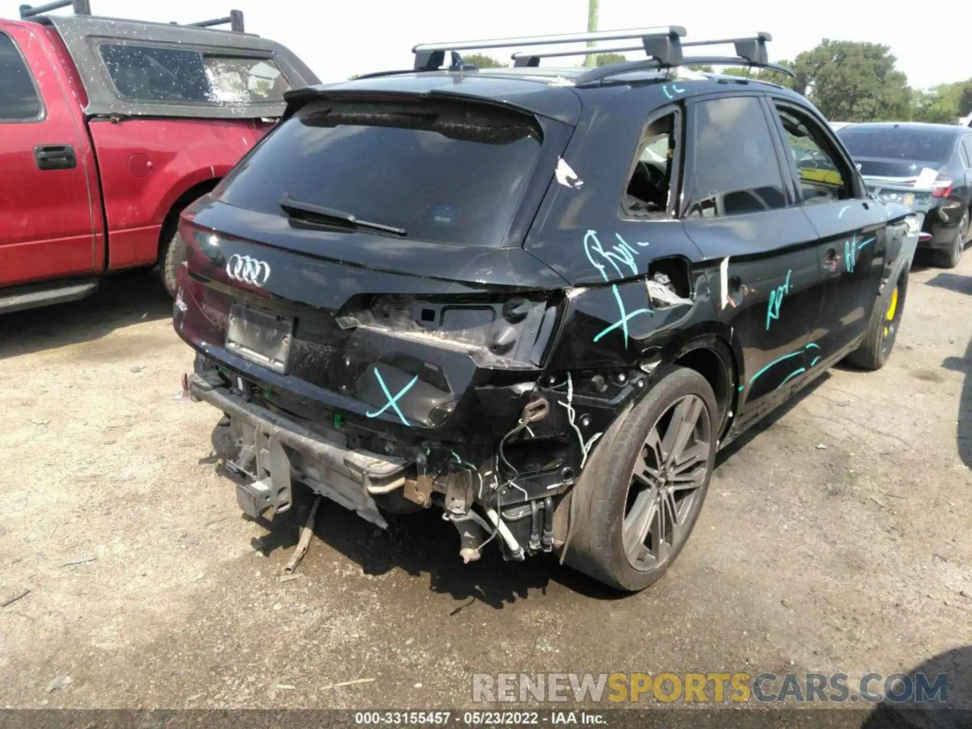 4 Фотография поврежденного автомобиля WA1B4AFY7K2093066 AUDI SQ5 2019