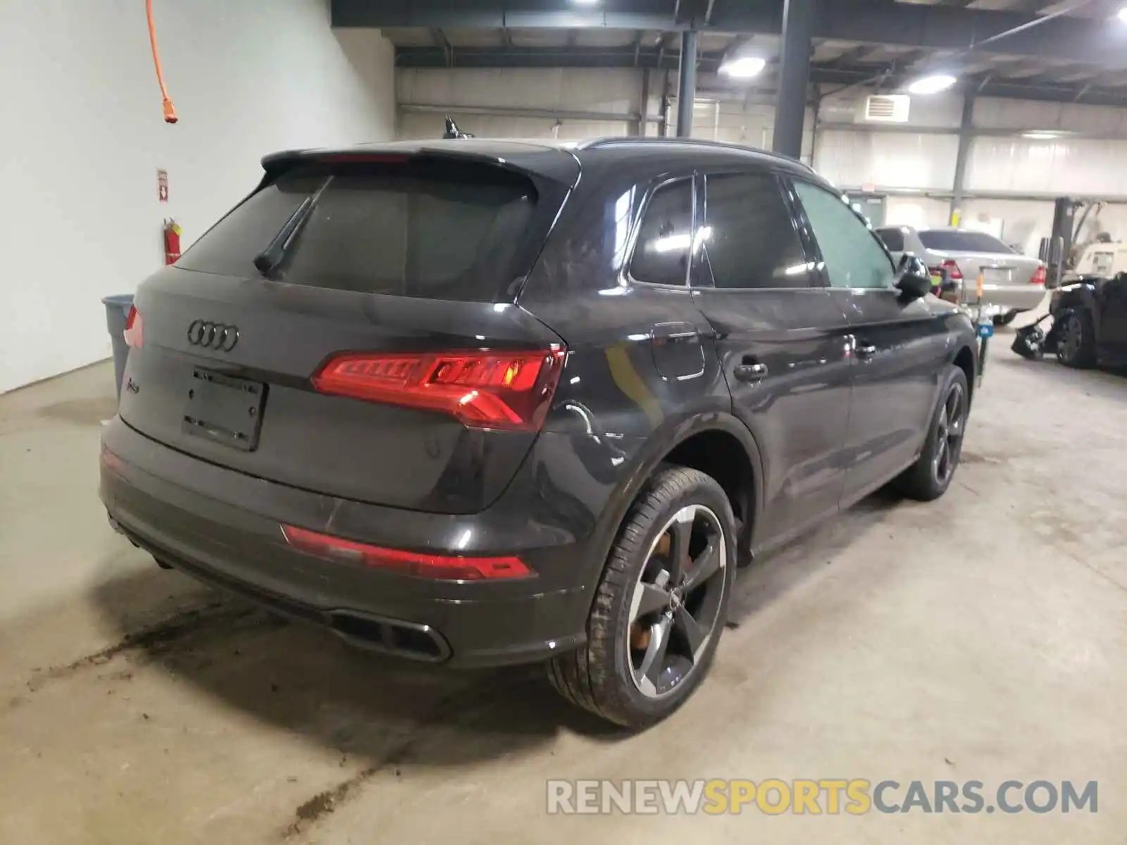 4 Фотография поврежденного автомобиля WA1B4AFY8K2015914 AUDI SQ5 2019