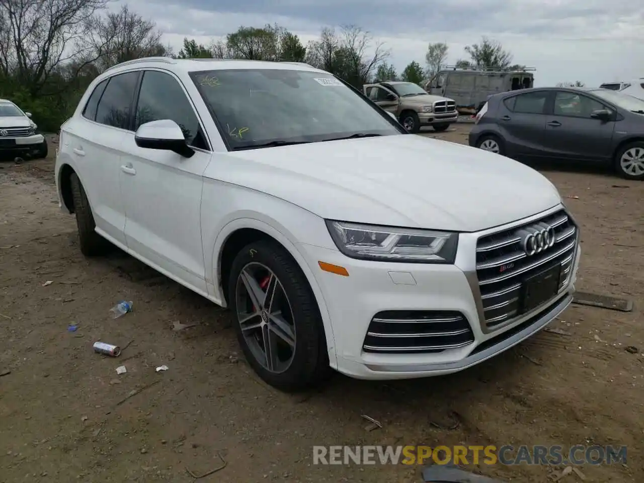 1 Photograph of a damaged car WA1B4AFY8K2079516 AUDI SQ5 2019