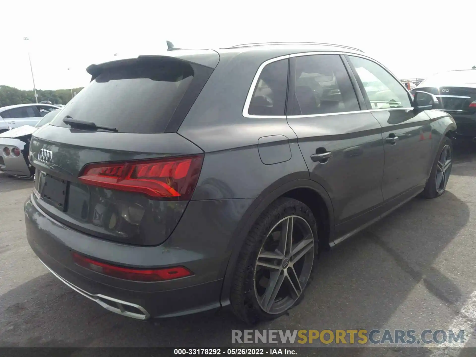 4 Фотография поврежденного автомобиля WA1B4AFY8K2102048 AUDI SQ5 2019