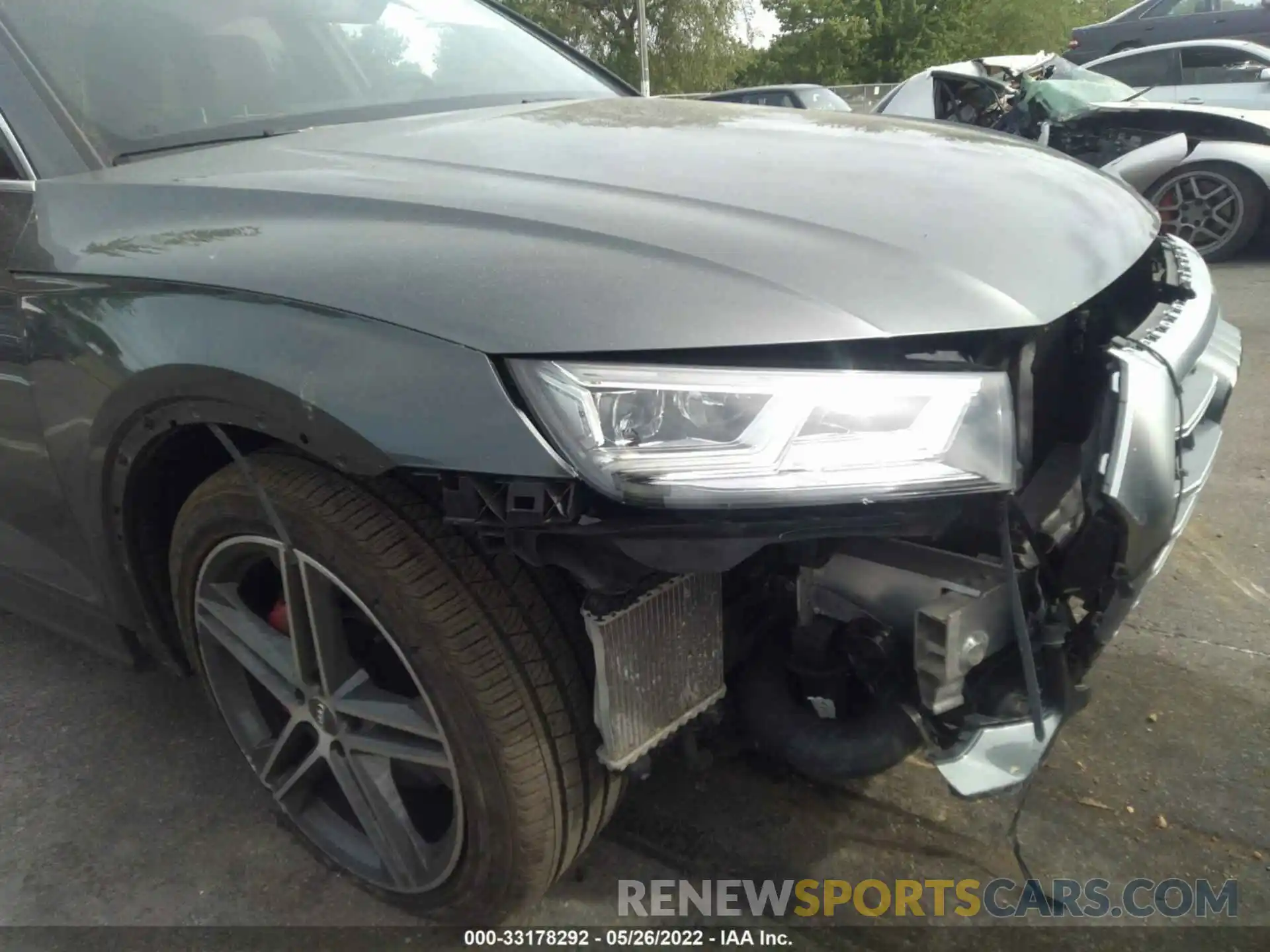 6 Photograph of a damaged car WA1B4AFY8K2102048 AUDI SQ5 2019