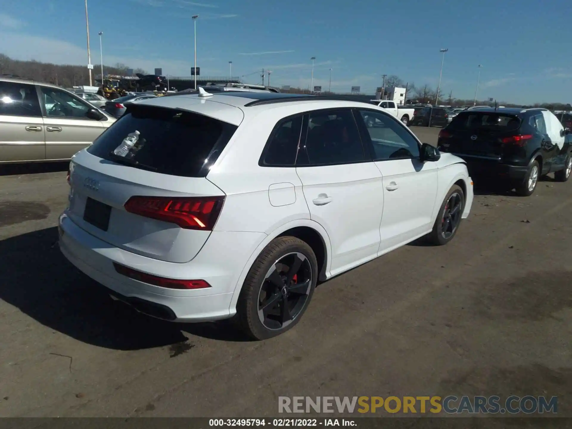 4 Фотография поврежденного автомобиля WA1B4AFY9K2041518 AUDI SQ5 2019