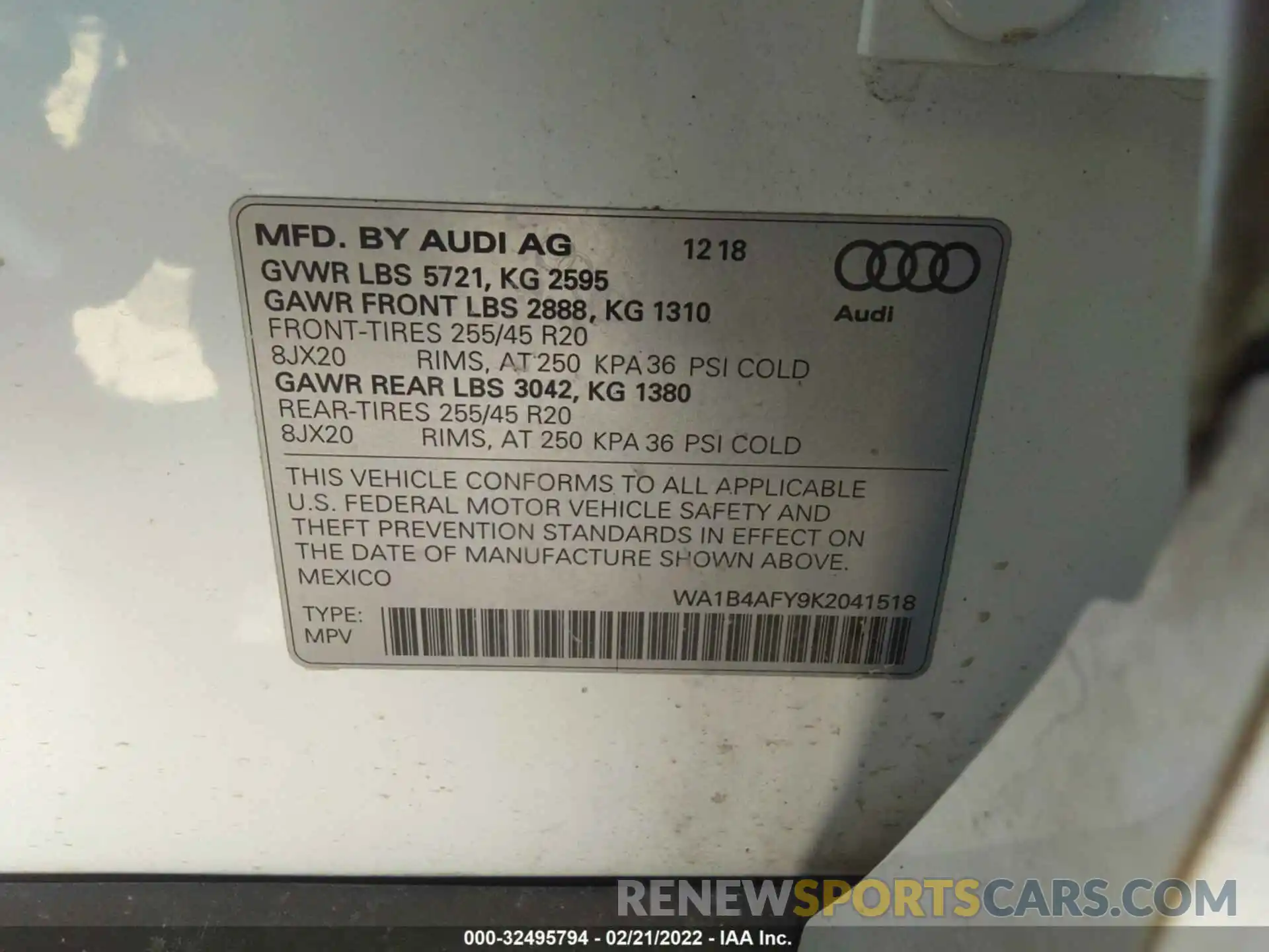 9 Фотография поврежденного автомобиля WA1B4AFY9K2041518 AUDI SQ5 2019