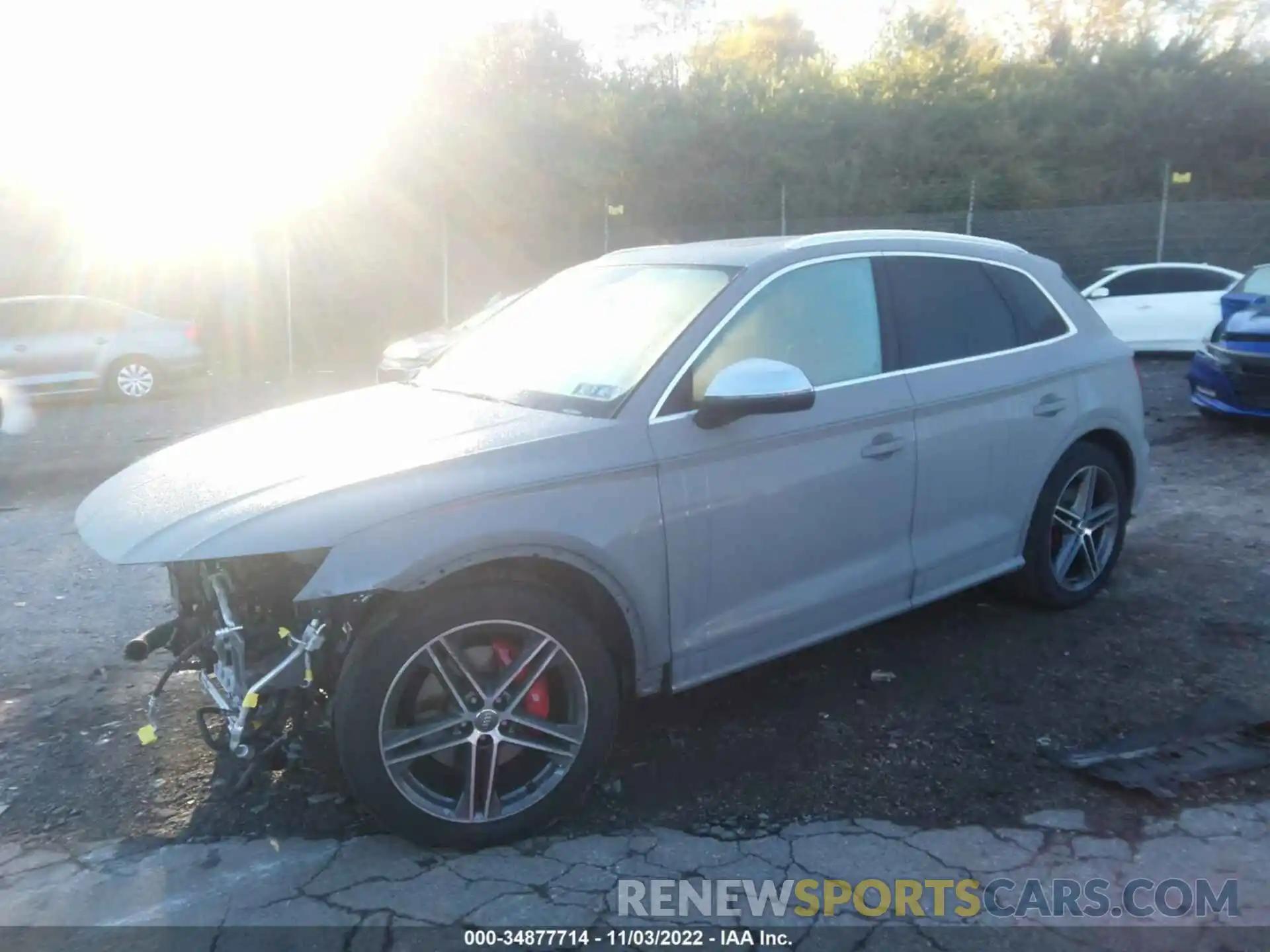 2 Photograph of a damaged car WA1B4AFYXK2003277 AUDI SQ5 2019