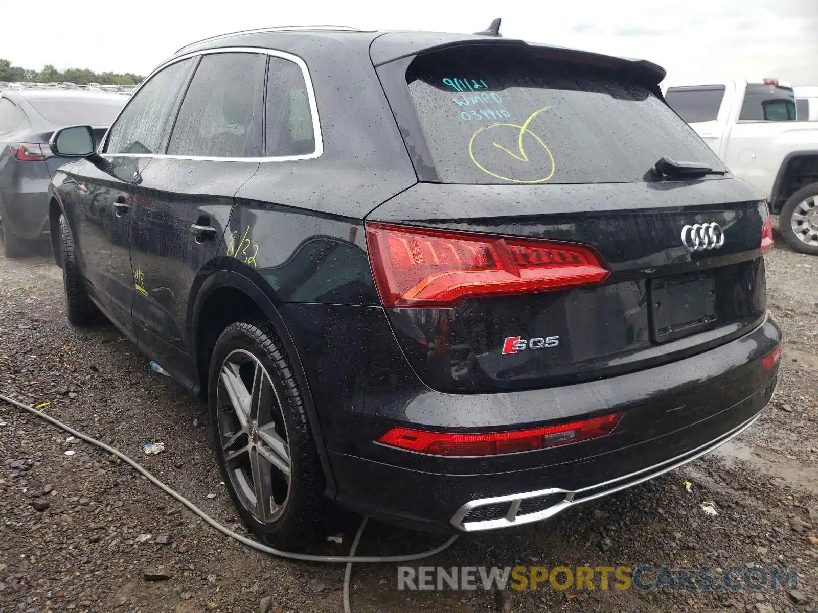 3 Фотография поврежденного автомобиля WA1B4AFYXK2039910 AUDI SQ5 2019