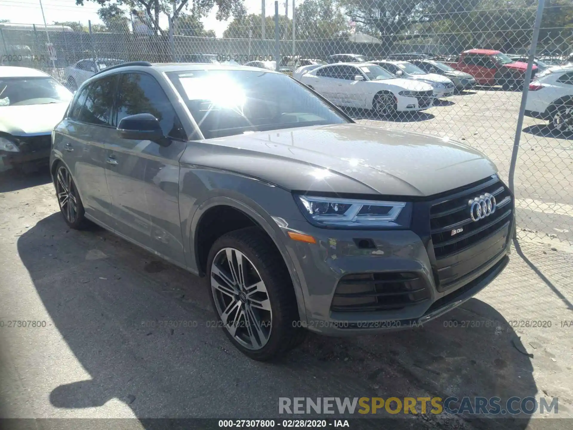 1 Photograph of a damaged car WA1B4AFYXK2098181 AUDI SQ5 2019