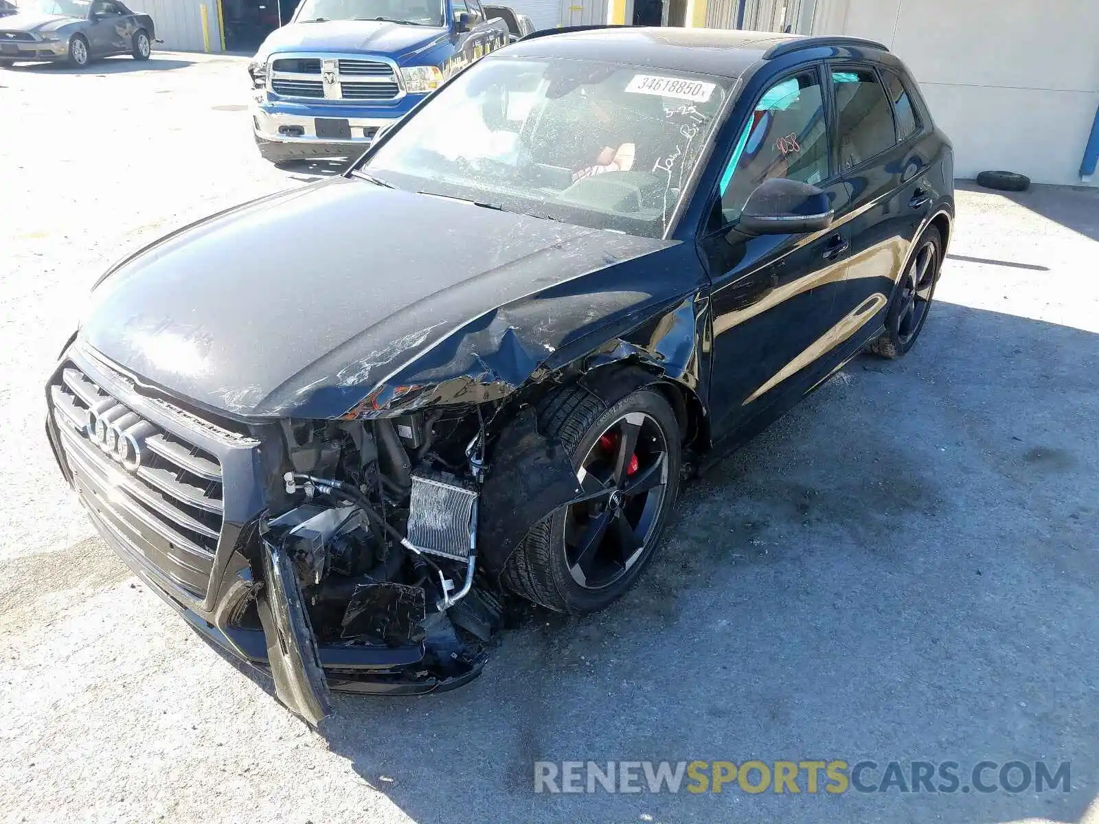 2 Photograph of a damaged car WA1B4BFY6K2096756 AUDI SQ5 2019