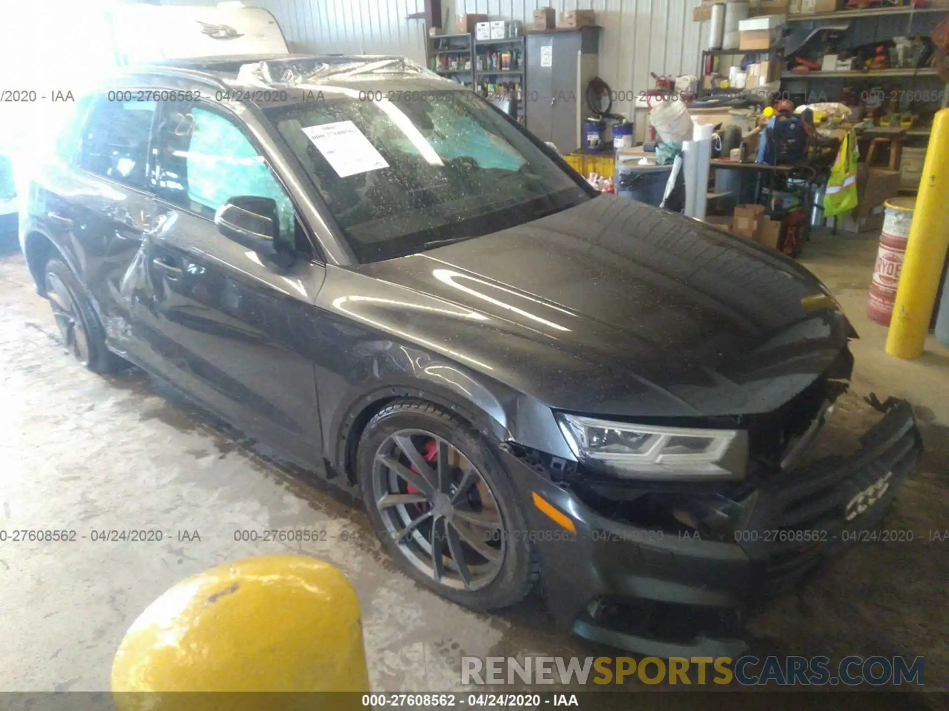 1 Photograph of a damaged car WA1C4AFY0K2094970 AUDI SQ5 2019