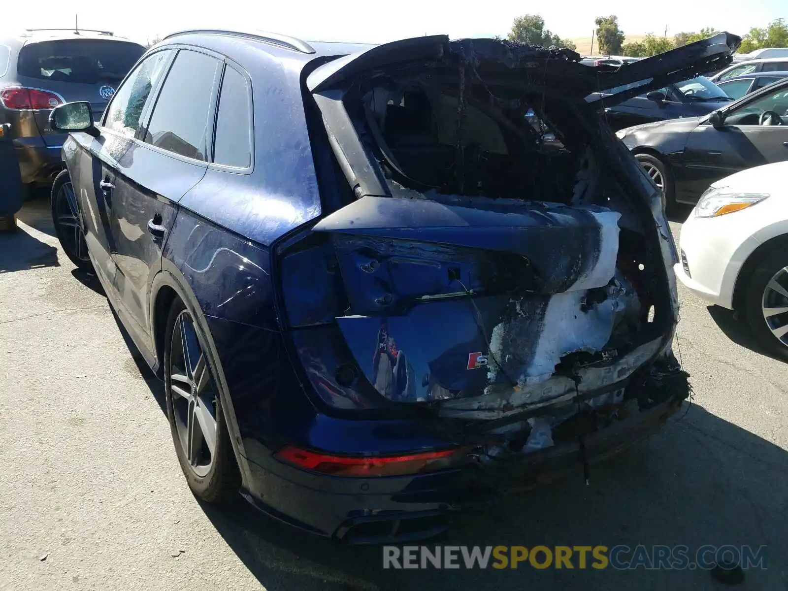 3 Photograph of a damaged car WA1C4AFY2K2039419 AUDI SQ5 2019