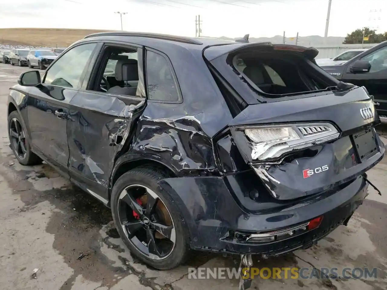 3 Photograph of a damaged car WA1C4AFY3K2007689 AUDI SQ5 2019