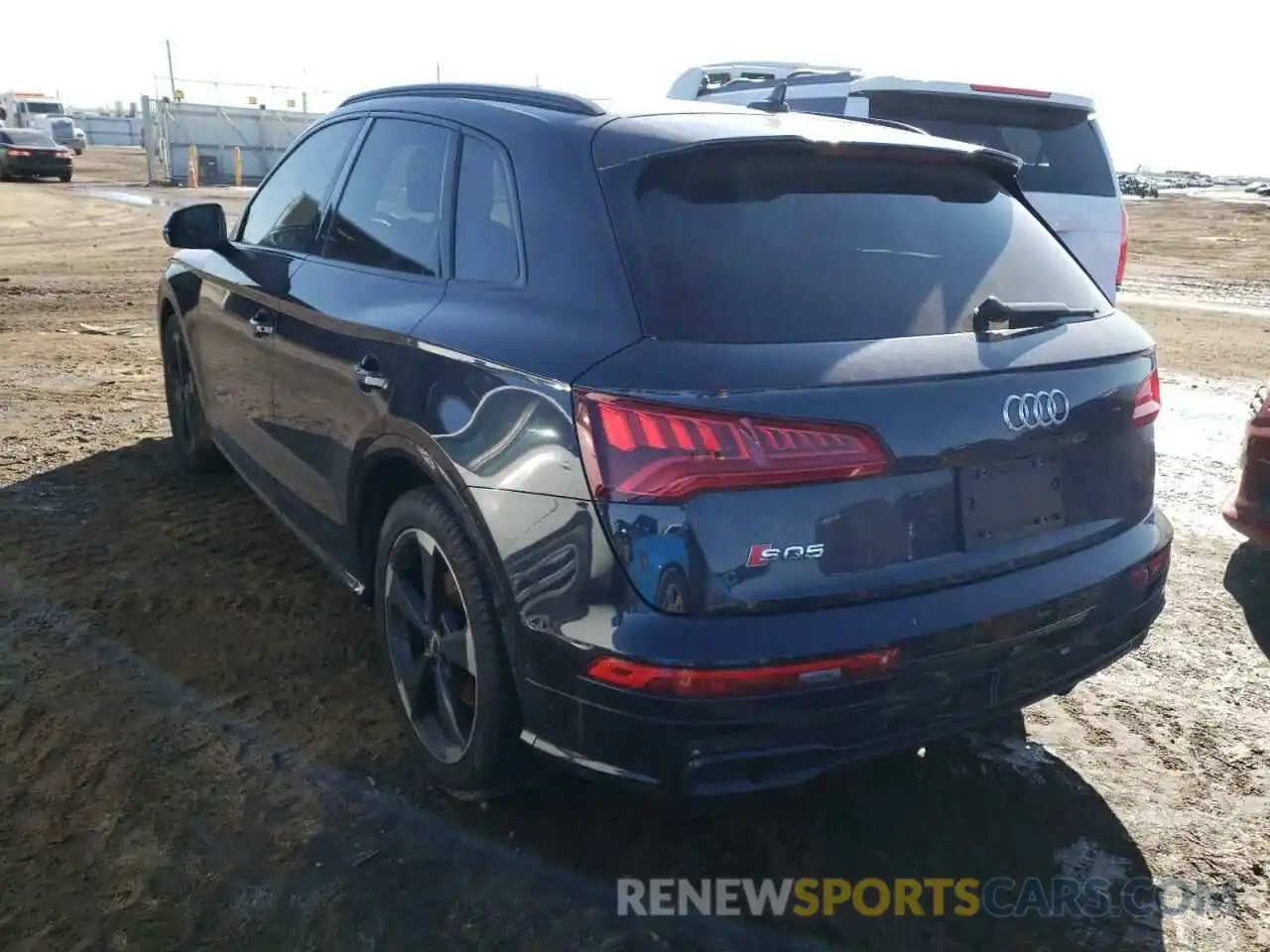 3 Фотография поврежденного автомобиля WA1C4AFY3K2019809 AUDI SQ5 2019