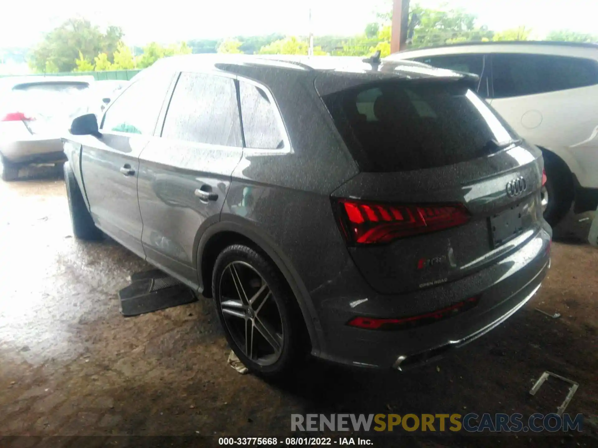 3 Photograph of a damaged car WA1C4AFY4K2002694 AUDI SQ5 2019