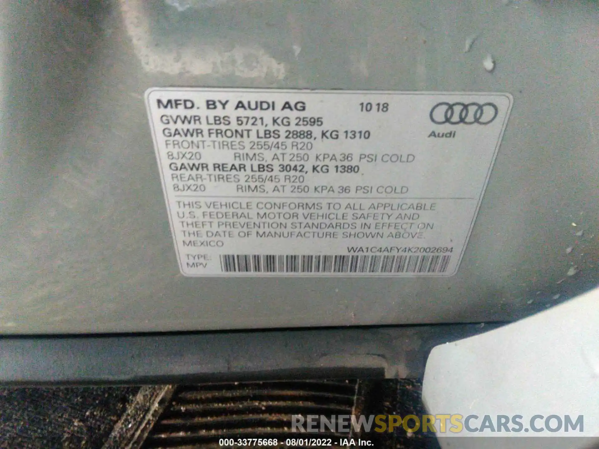 9 Photograph of a damaged car WA1C4AFY4K2002694 AUDI SQ5 2019