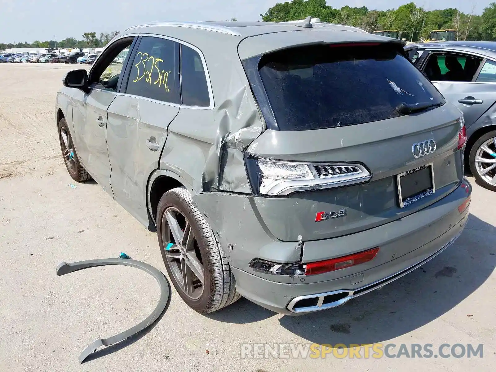 3 Photograph of a damaged car WA1C4AFY4K2043679 AUDI SQ5 2019