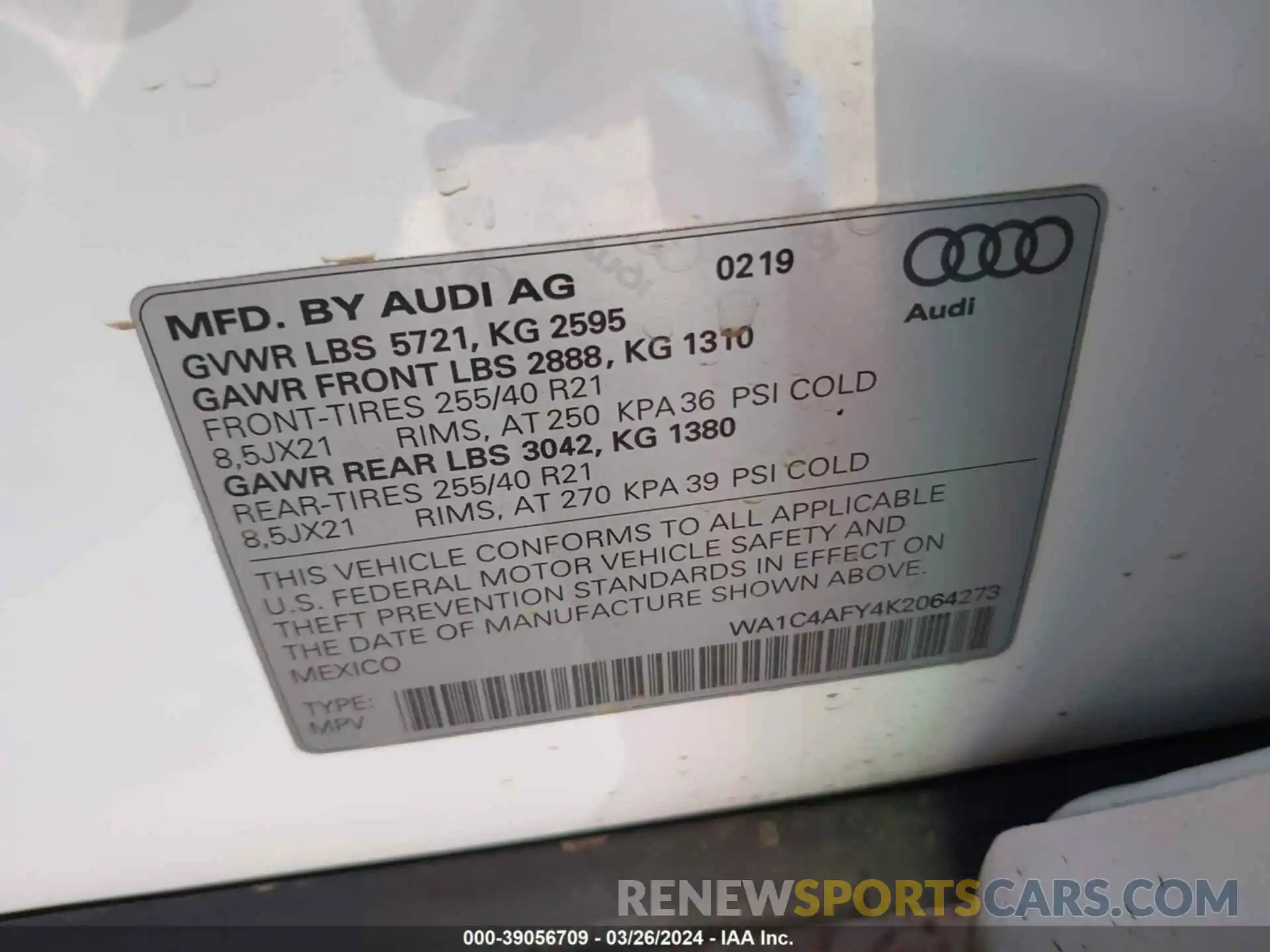 9 Фотография поврежденного автомобиля WA1C4AFY4K2064273 AUDI SQ5 2019