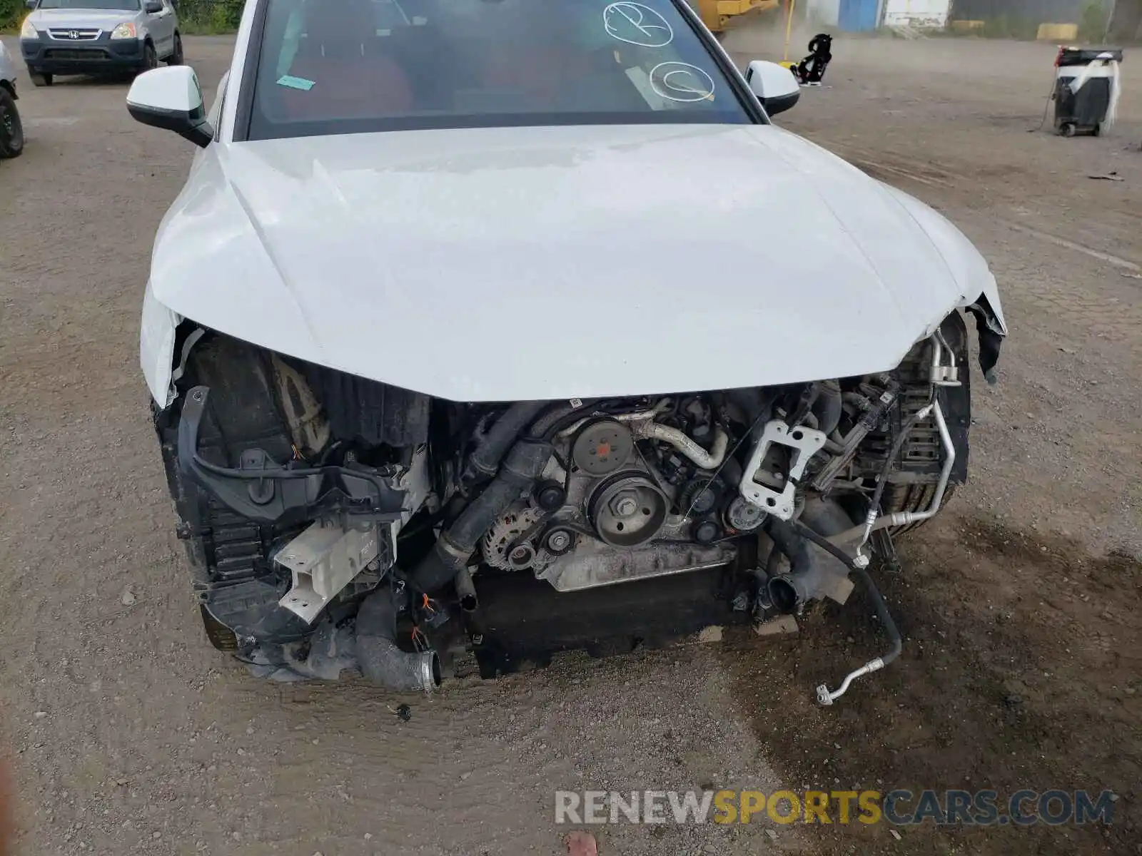 9 Photograph of a damaged car WA1C4AFY4K2107381 AUDI SQ5 2019