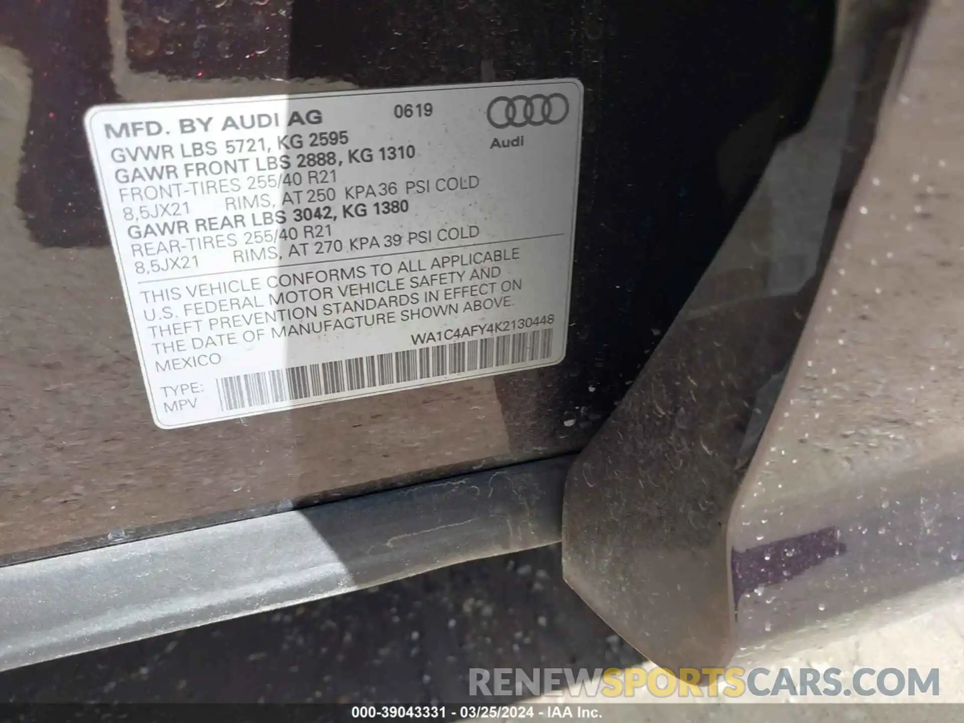 9 Photograph of a damaged car WA1C4AFY4K2130448 AUDI SQ5 2019