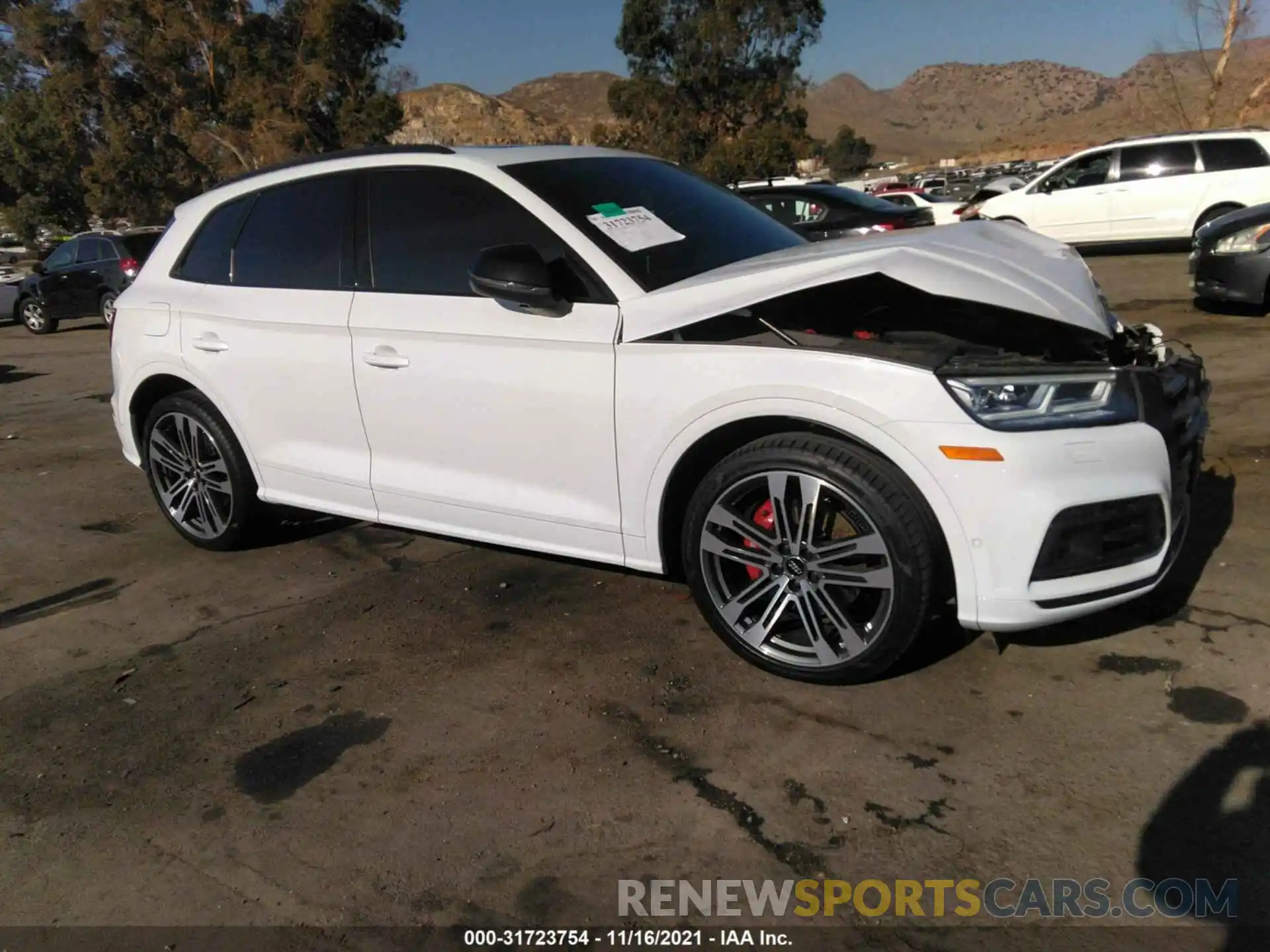 1 Photograph of a damaged car WA1C4AFY6K2029461 AUDI SQ5 2019