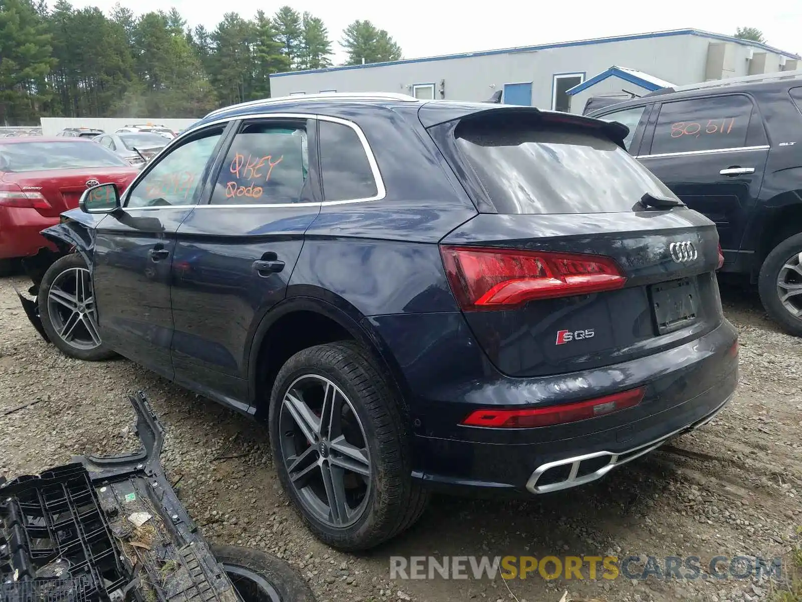 3 Фотография поврежденного автомобиля WA1C4AFY6K2044123 AUDI SQ5 2019