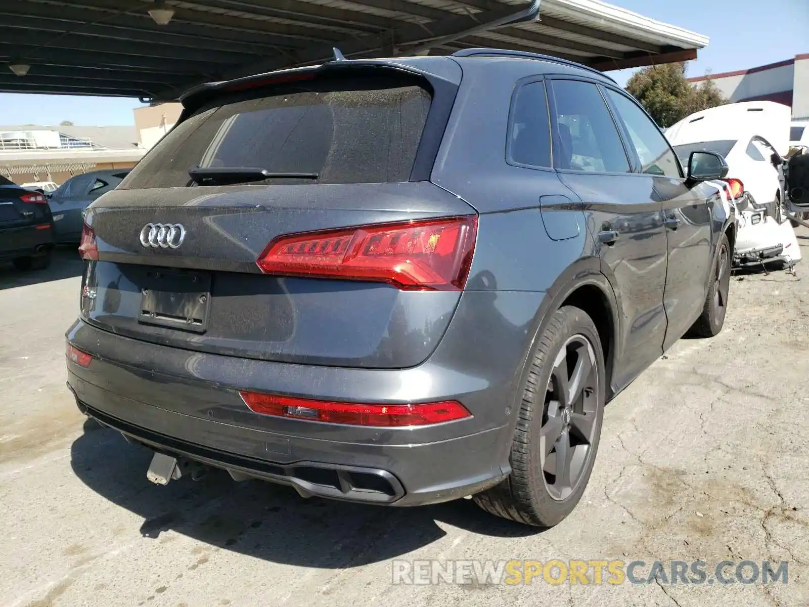 4 Фотография поврежденного автомобиля WA1C4AFY6K2059138 AUDI SQ5 2019