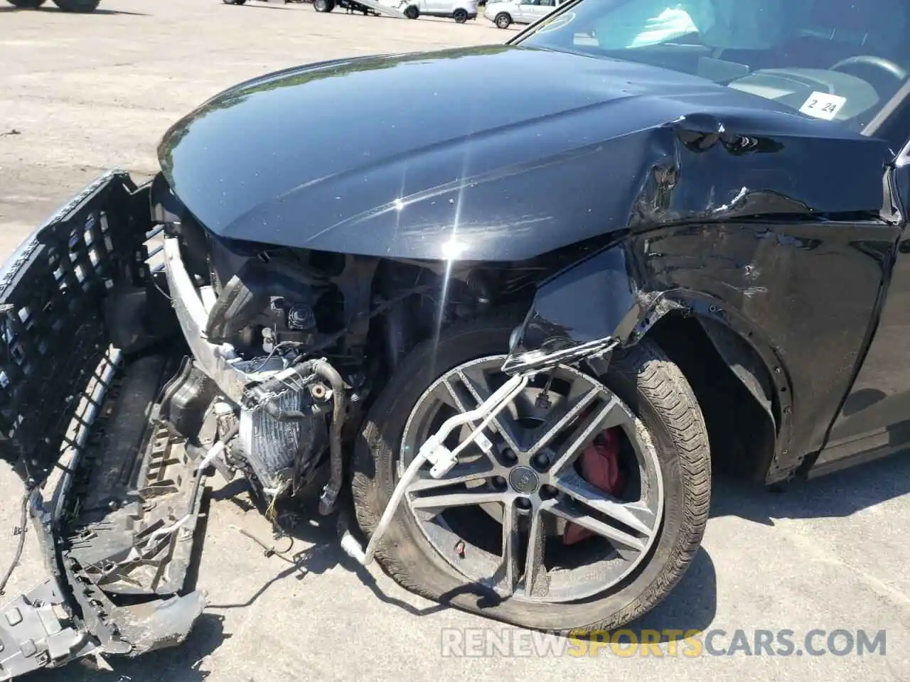 9 Photograph of a damaged car WA1C4AFY7K2001491 AUDI SQ5 2019