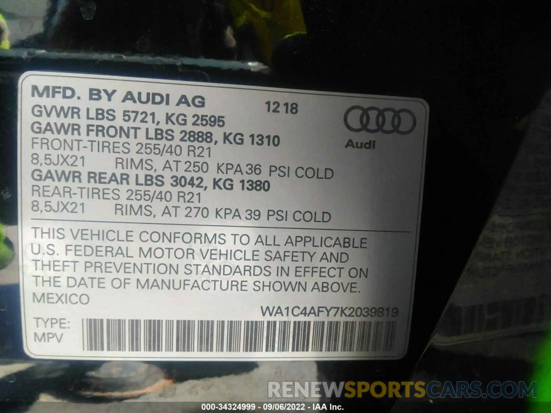 9 Photograph of a damaged car WA1C4AFY7K2039819 AUDI SQ5 2019