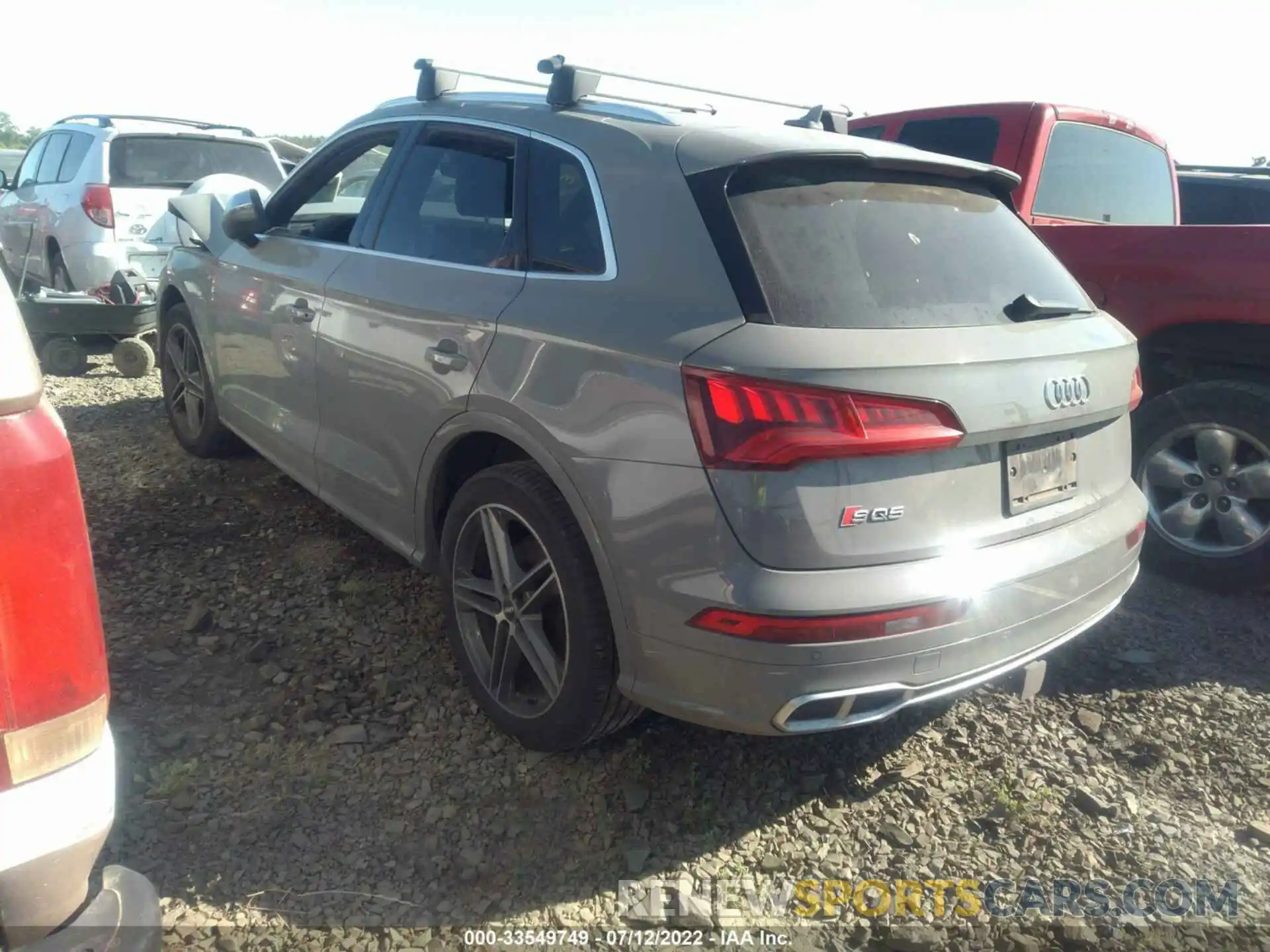 3 Photograph of a damaged car WA1C4AFY7K2060525 AUDI SQ5 2019