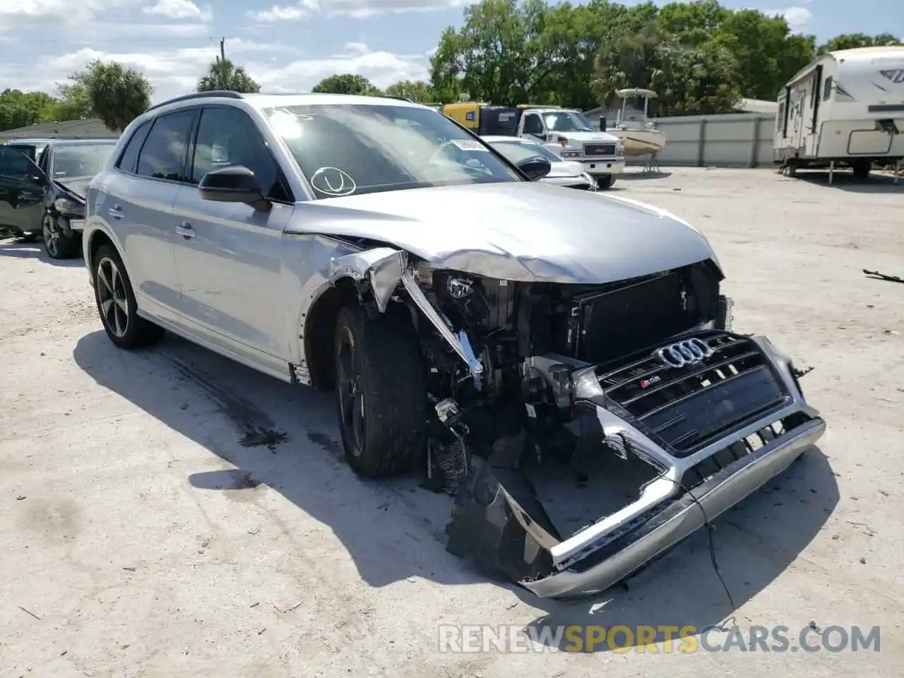 1 Photograph of a damaged car WA1C4AFY8K2101017 AUDI SQ5 2019