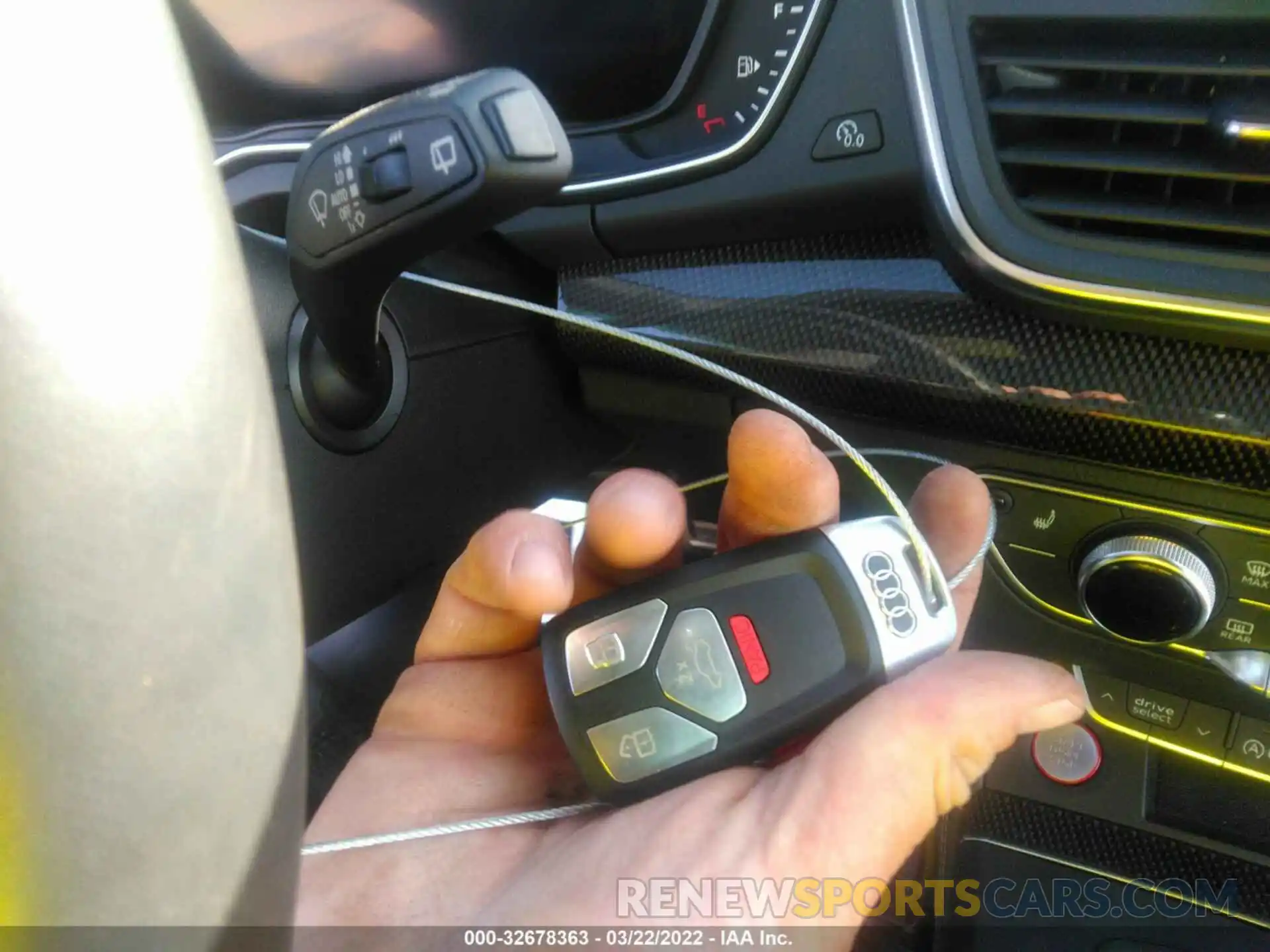 11 Photograph of a damaged car WA1C4AFY9K2071302 AUDI SQ5 2019