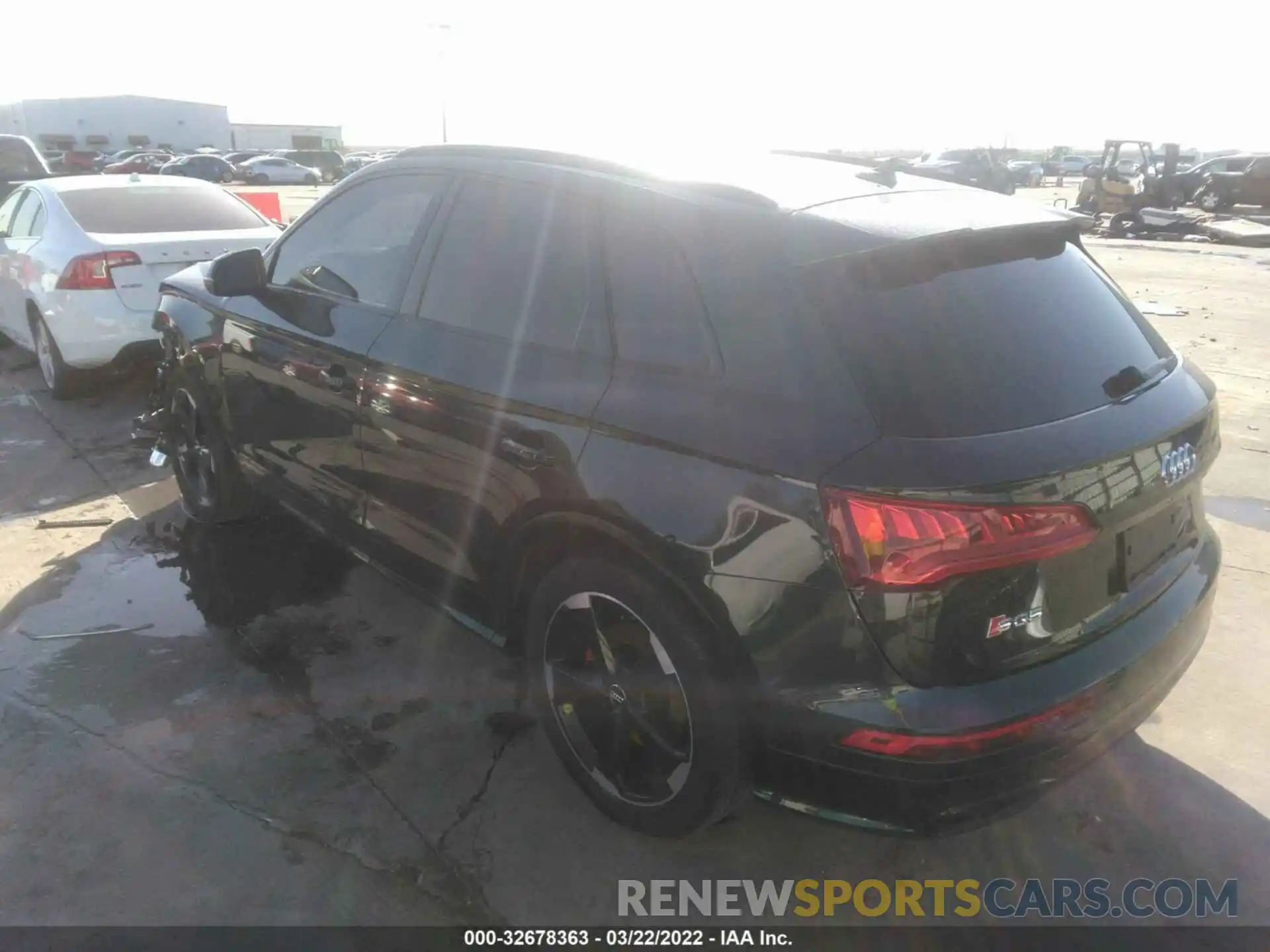 3 Photograph of a damaged car WA1C4AFY9K2071302 AUDI SQ5 2019