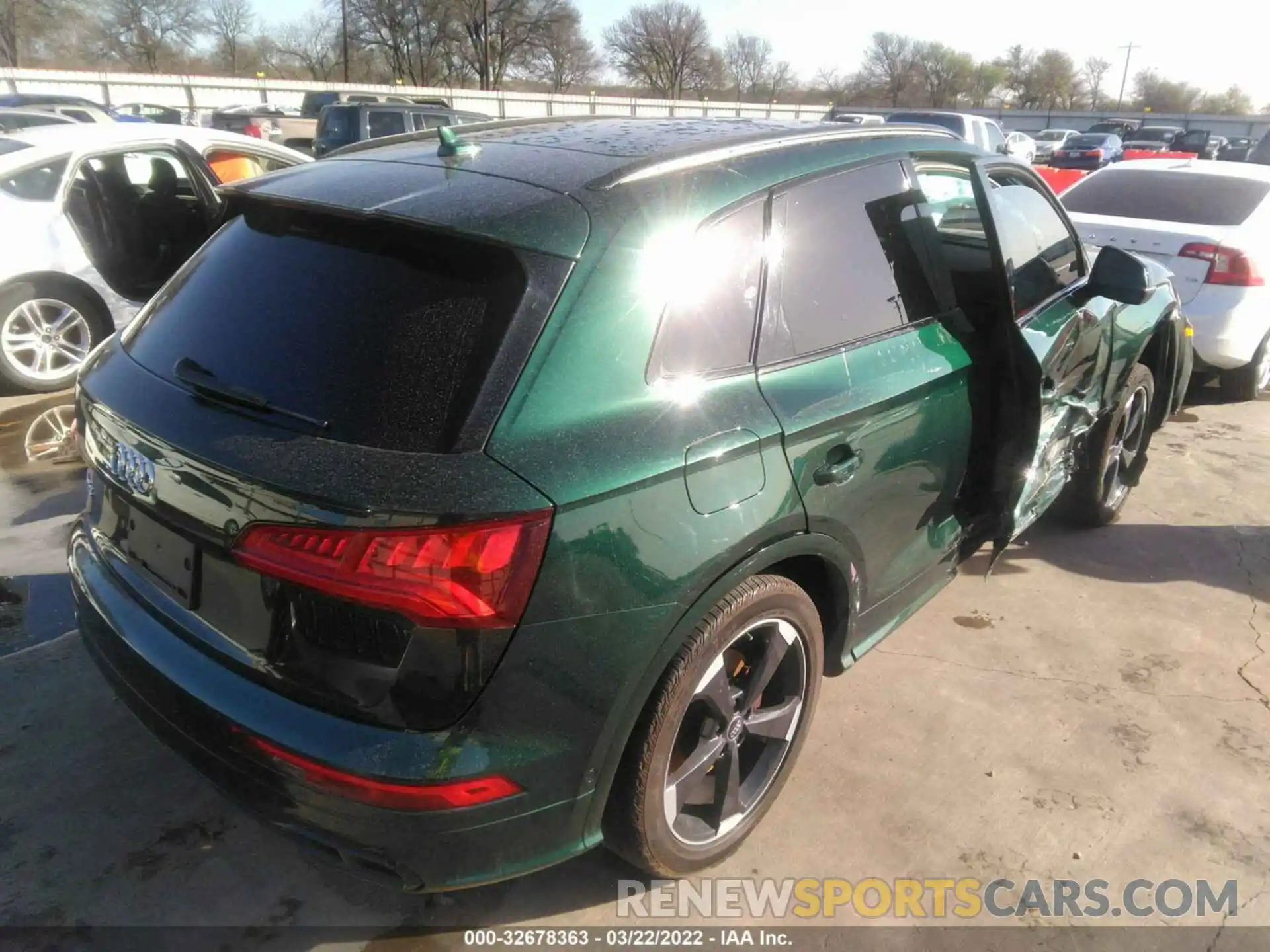 4 Photograph of a damaged car WA1C4AFY9K2071302 AUDI SQ5 2019