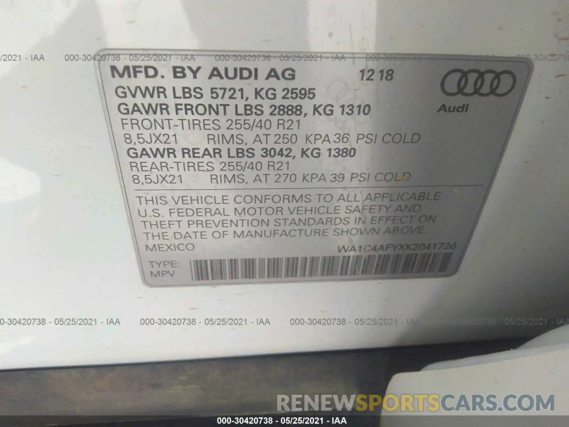 9 Фотография поврежденного автомобиля WA1C4AFYXK2041726 AUDI SQ5 2019