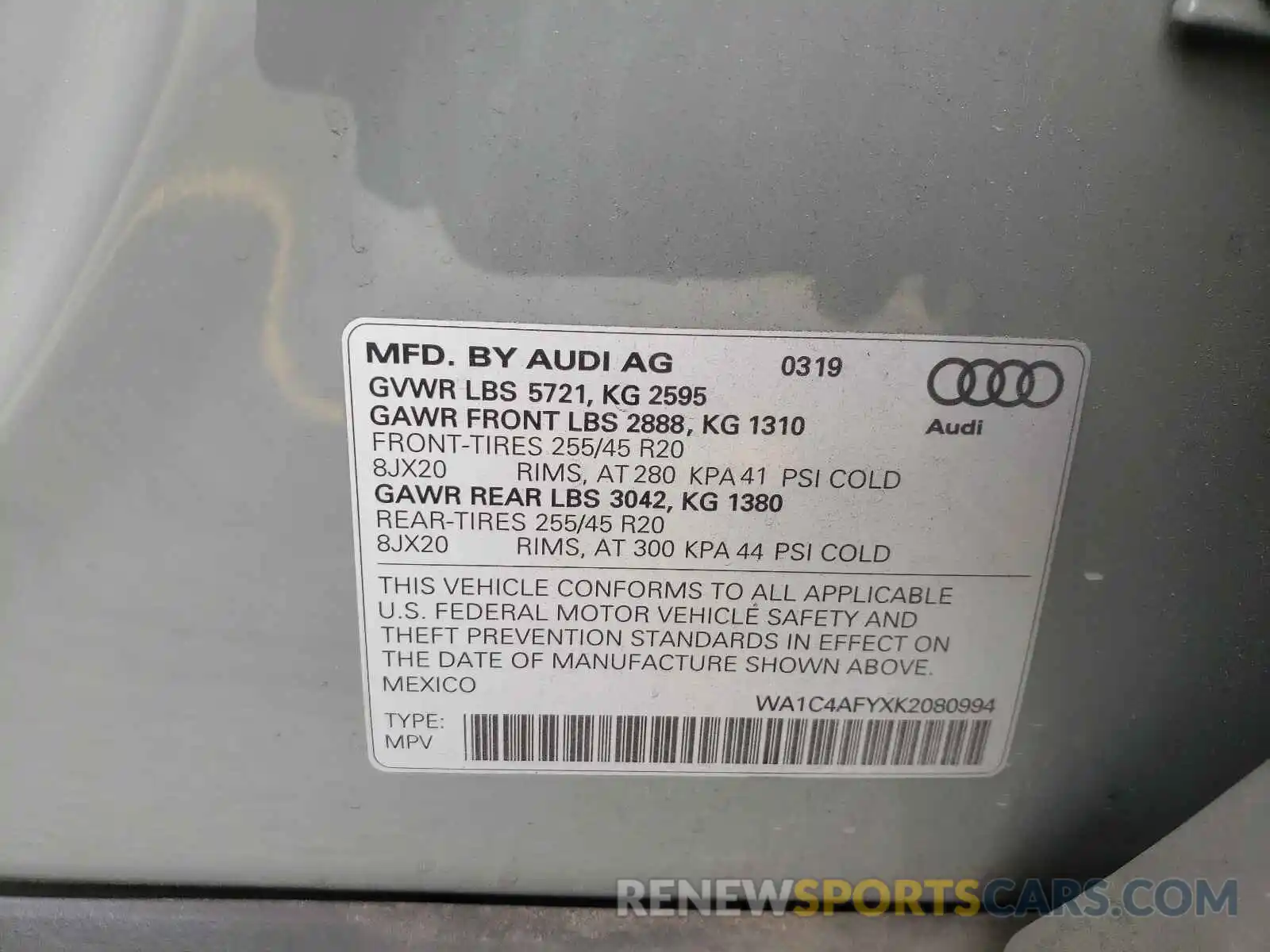 10 Photograph of a damaged car WA1C4AFYXK2080994 AUDI SQ5 2019