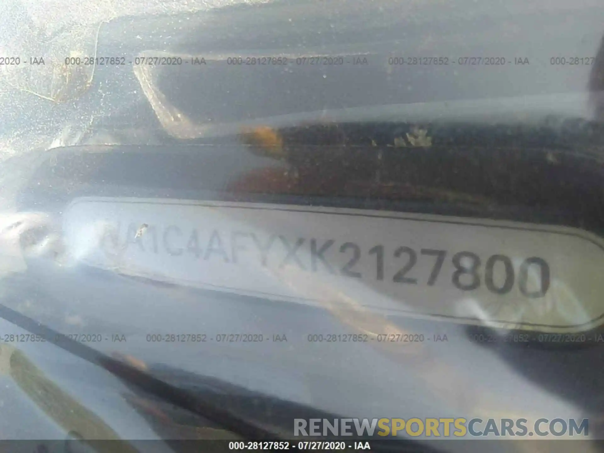 9 Photograph of a damaged car WA1C4AFYXK2127800 AUDI SQ5 2019