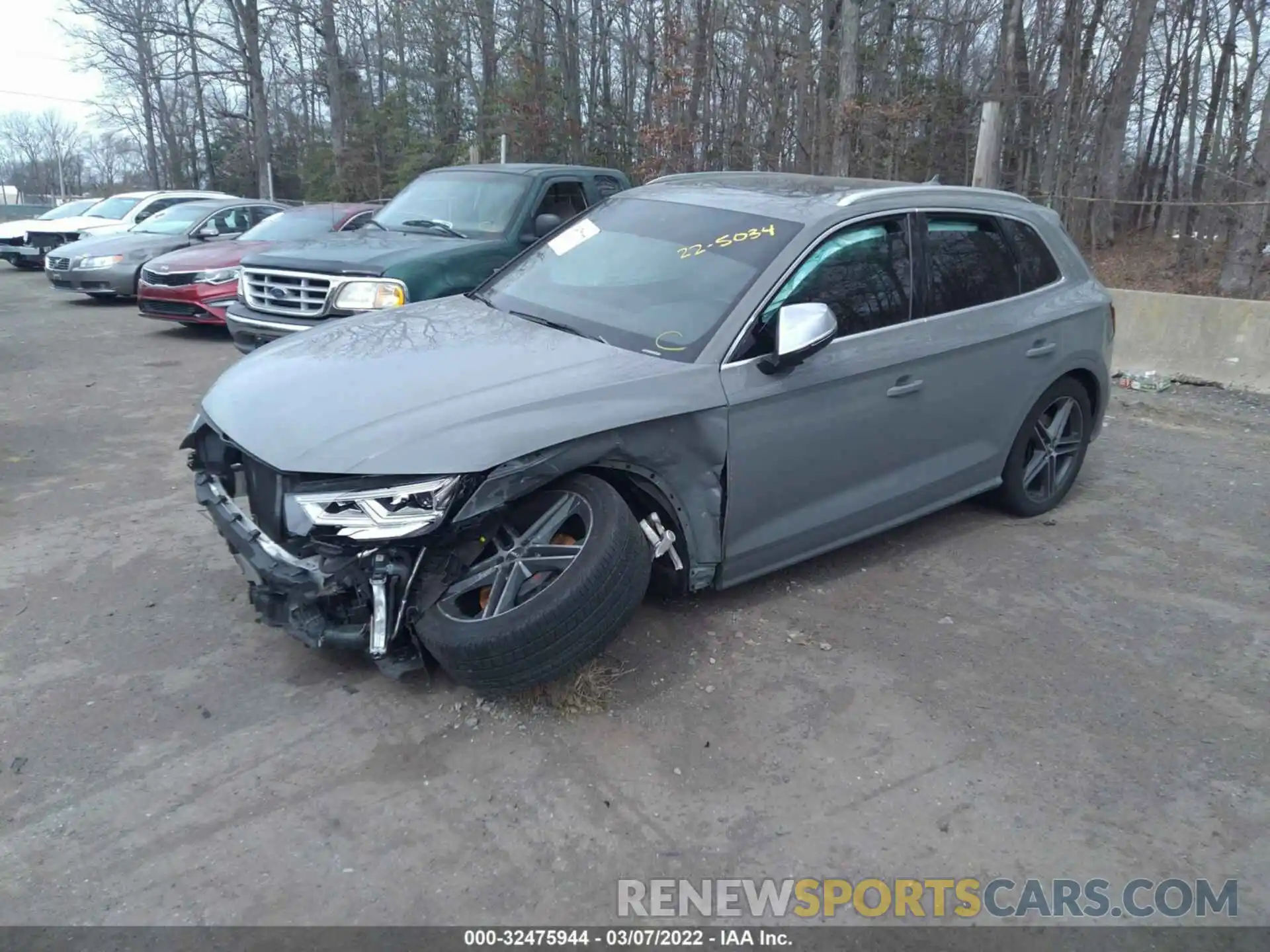 2 Photograph of a damaged car WA1A4AFY4L2066548 AUDI SQ5 2020